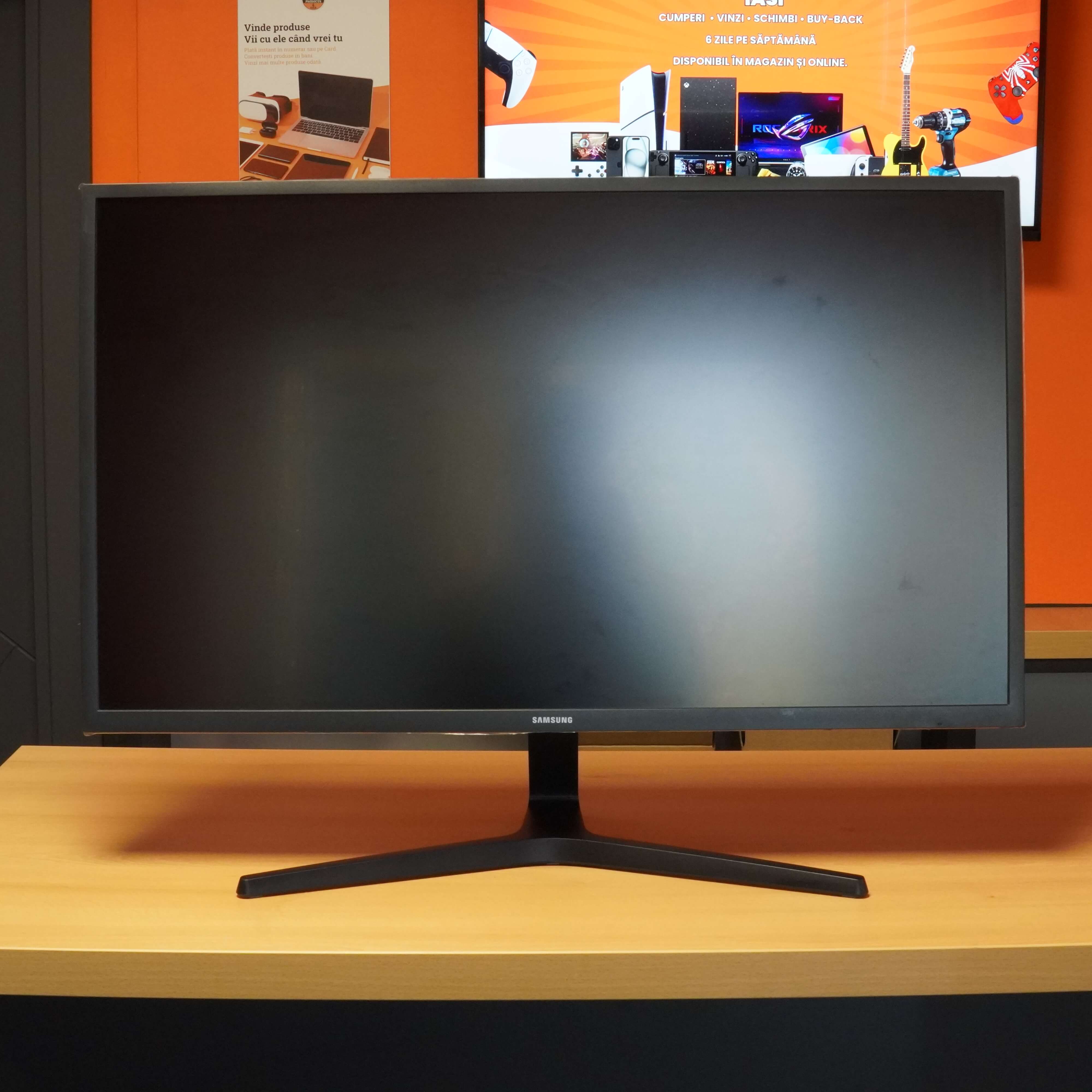 Monitor Samsung U32J590UQP, 31.5", 4K Ultra HD, FreeSync, Negru - imagine 2