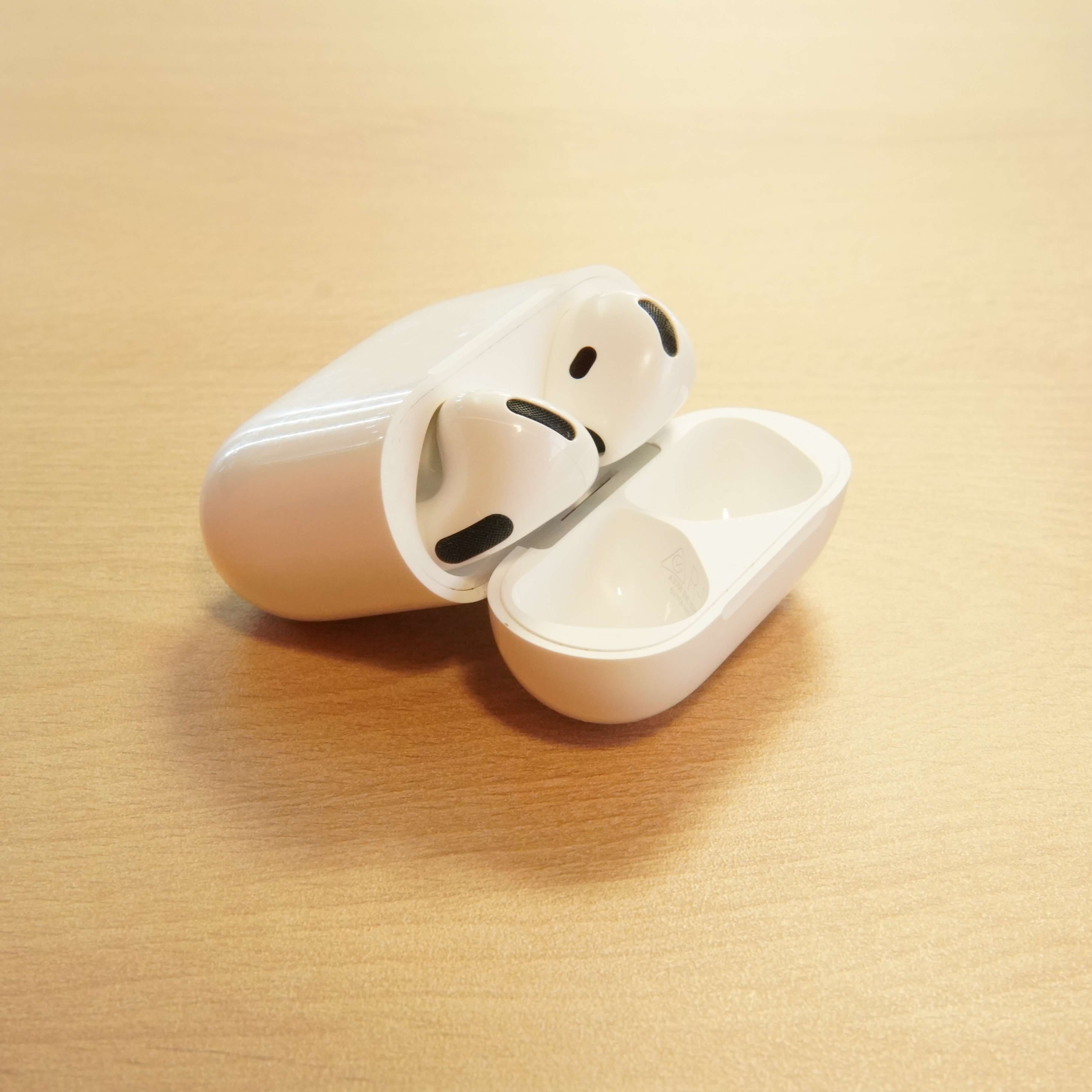 Casti Apple AirPods 4, Charging Case, (No ANC), Alb - imagine 2