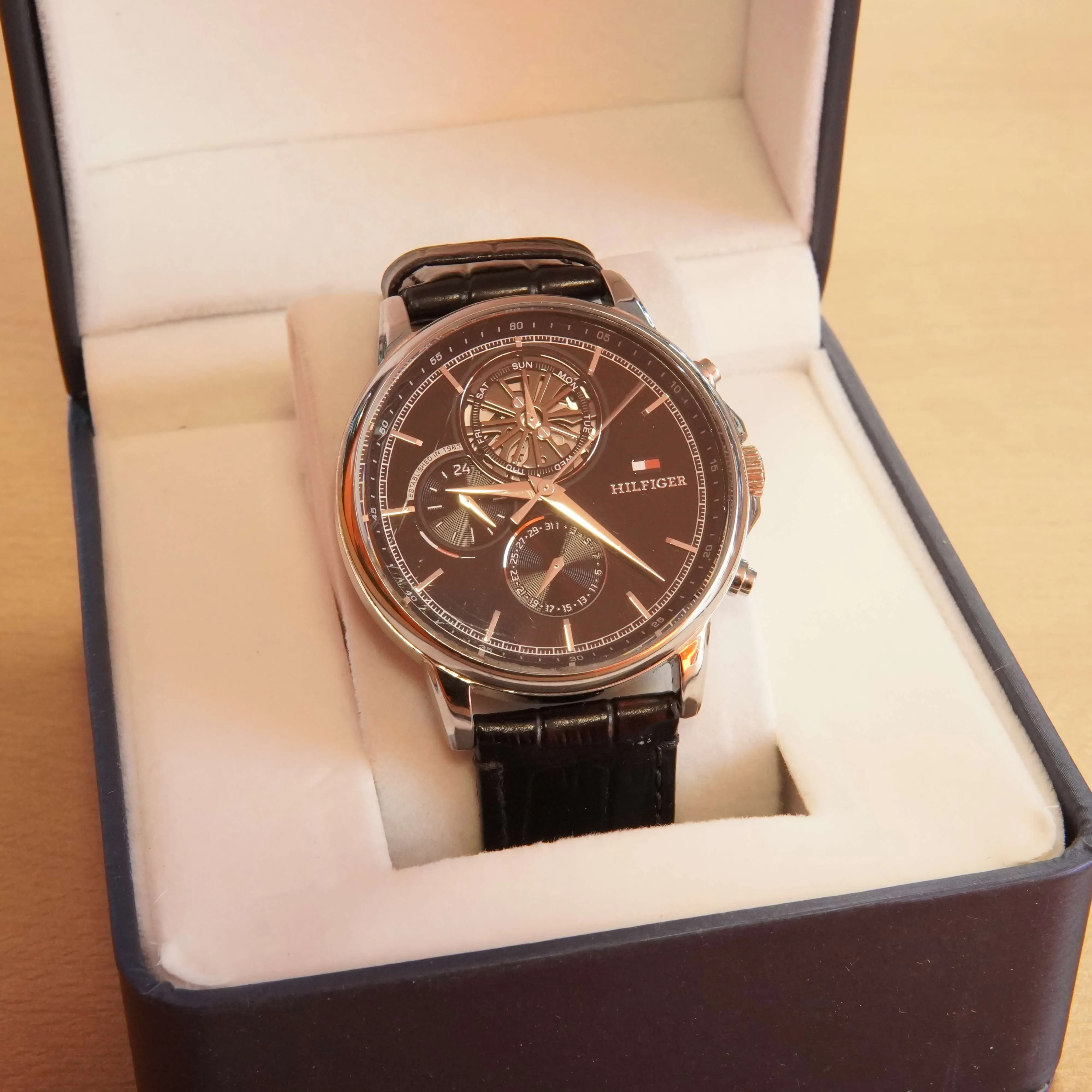 Tommy Hilfiger TH502114 – Ceas de Barbati Quartz Analog