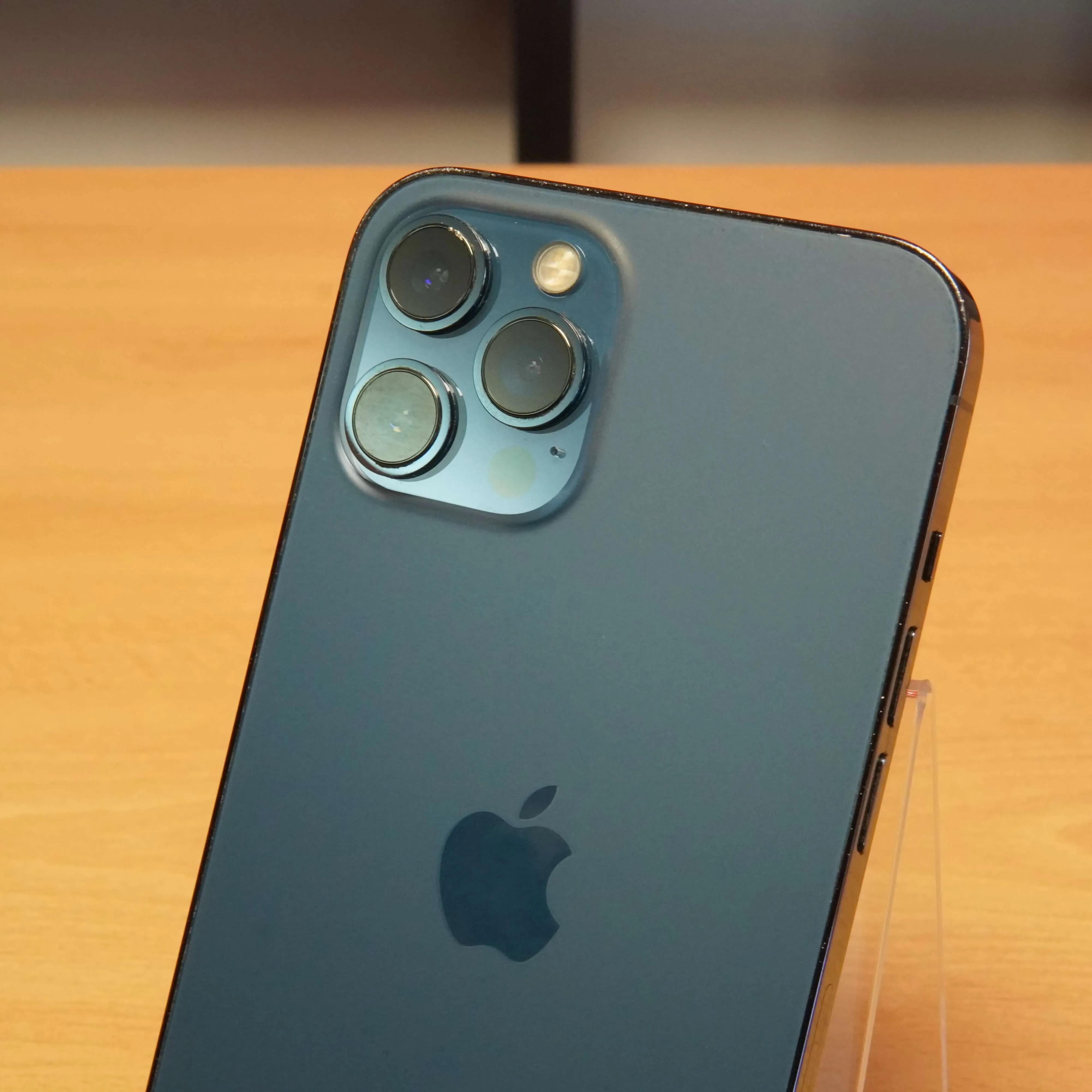 Apple iPhone 12 Pro Max 128 GB, Albastru - imagine 4