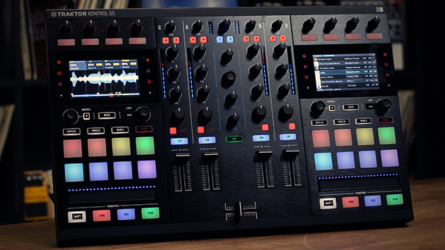 Traktor Kontrol S5 Controller DJ - Verificat cu Garantie