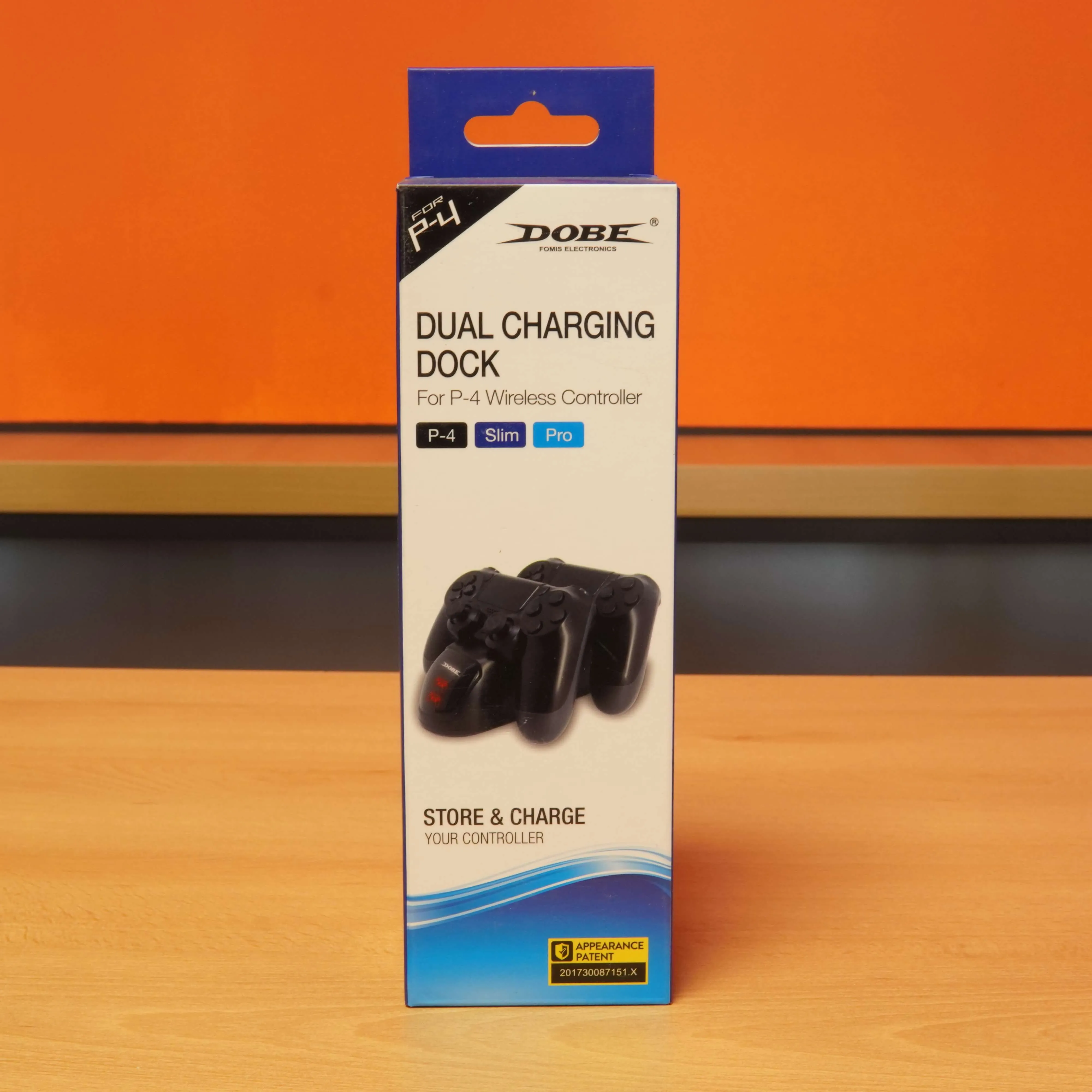 Statie de Încărcare pentru Controllere PS4, Negru - imagine 2
