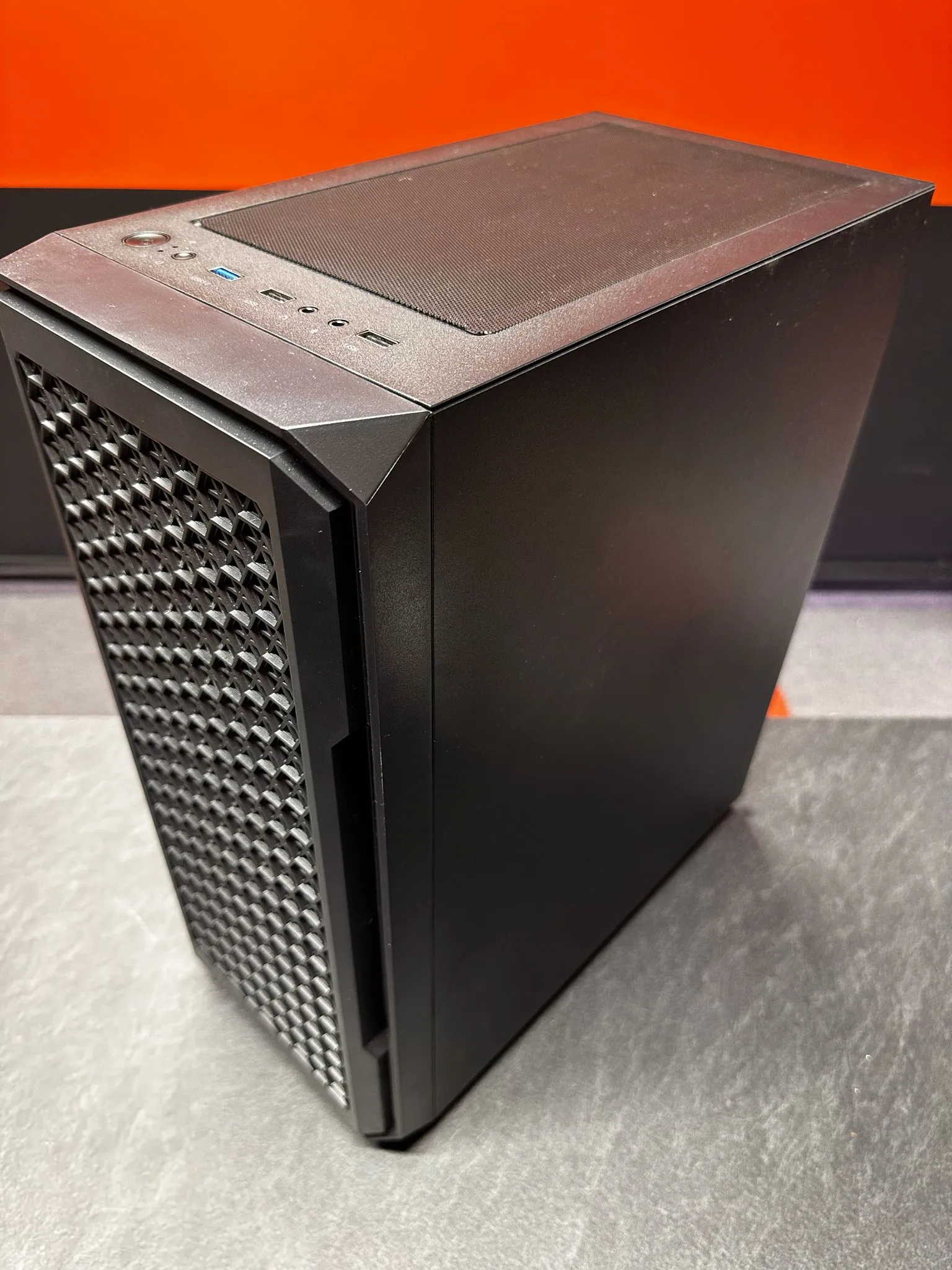 Sistem Desktop Gaming Alphagear, B760M, Intel Core i5-12400F, 16 Gb RAM, SSD 512 Gb, nVidia GeForce RTX 5050 8 Gb - imagine 2