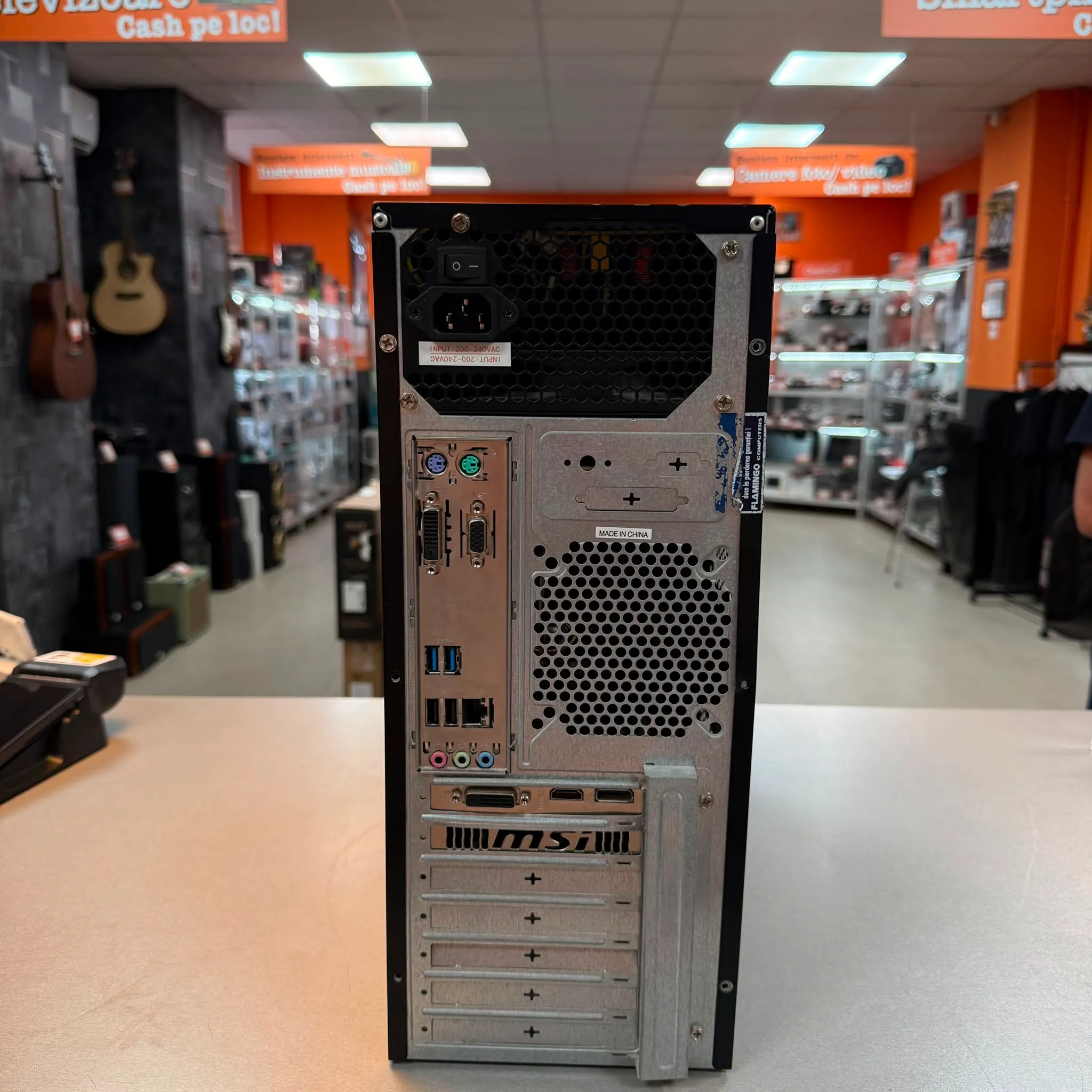 Sistem desktop gaming Flamingo, Procesor Intel Core i3-8100 3.6GHz, 8 Gb RAM DDR4, HDD 1 Tb, SSD 240 Gb, NVIDIA GeForce GTX 1050 Ti 4 Gb, USB, HDMI, DisplayPort, Ethernet, Jack 3.5mm - imagine 2