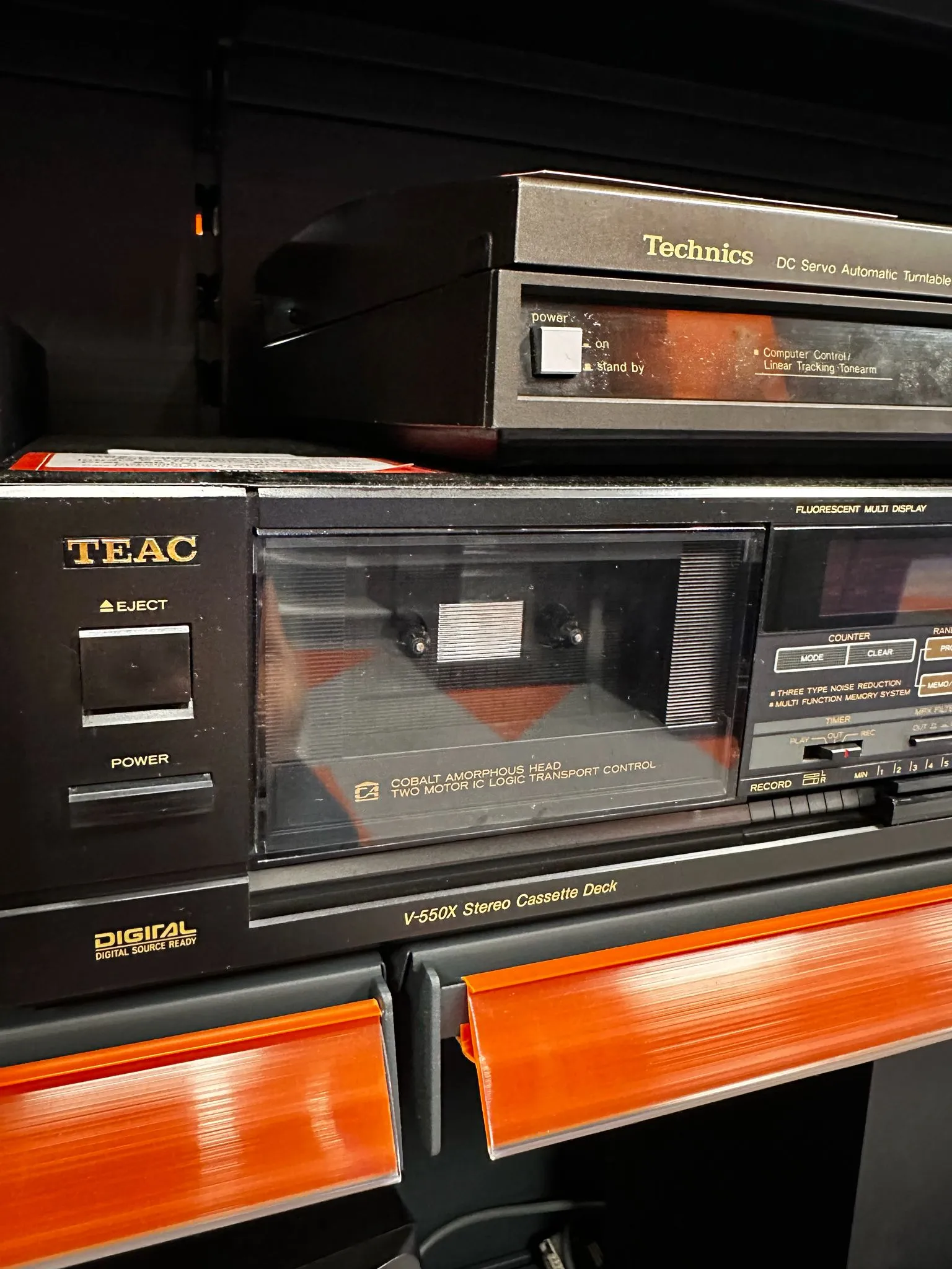 Stereo Cassette Deck TEAC V-550X, DBX, Dolby B-C, 2-head, 4.76 cm/s, Auto Tape, Bias Fine Tuning, Intrare Casti / Microfon, Japonia 1987, 4.8 Kg, negru