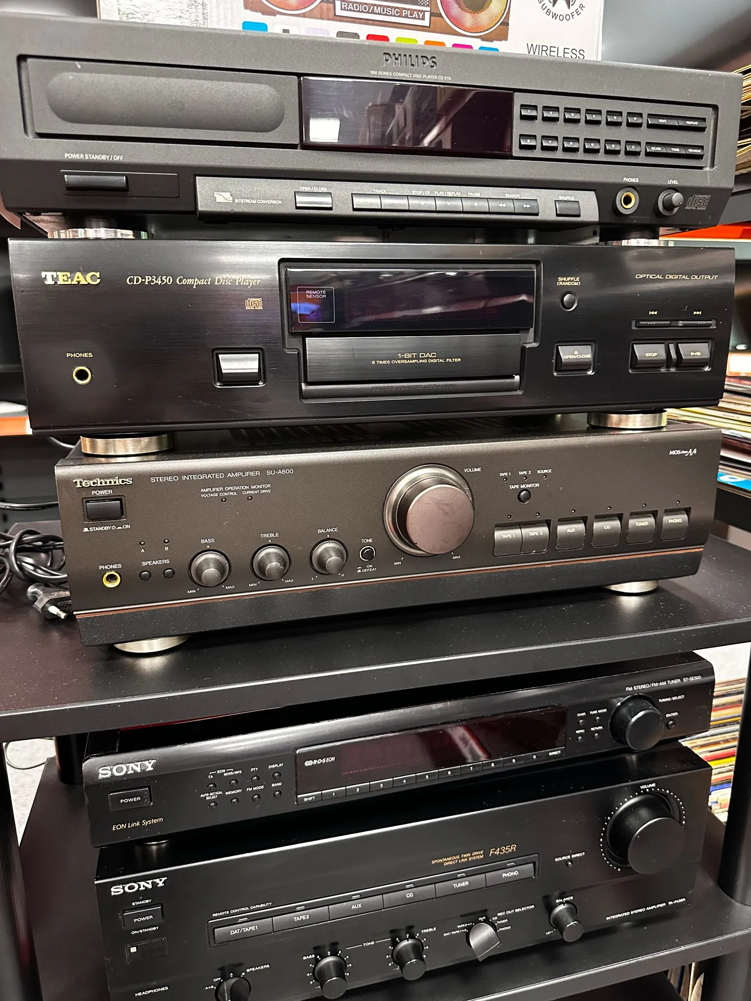 Stereo Compact Disc Player TEAC CD-P3450, 1-bit DAC, 5Hz - 20kHz, THD 0.008, Iesire optic, Casti, negru