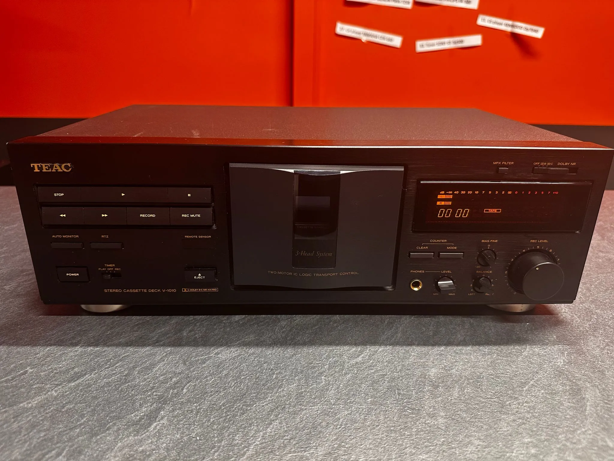 Stereo Cassette Deck TEAC V-1010, 3-head, Dolby B/C, Japonia, negru