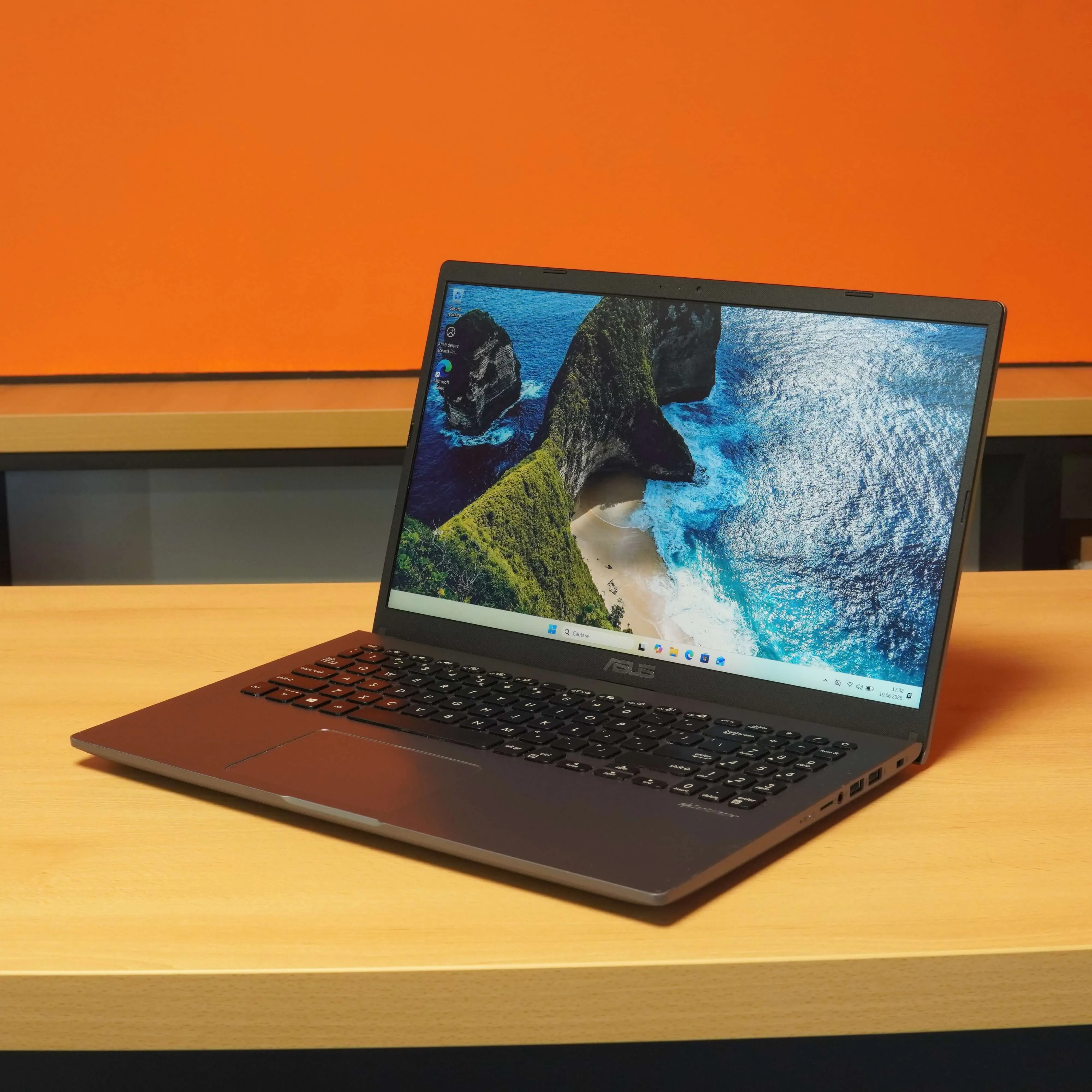 Asus X509F i7-8565u 8GB RAM, 512GB SSD, Intel UHD Graphics 620, (Defect Cosmetic) - imagine 3