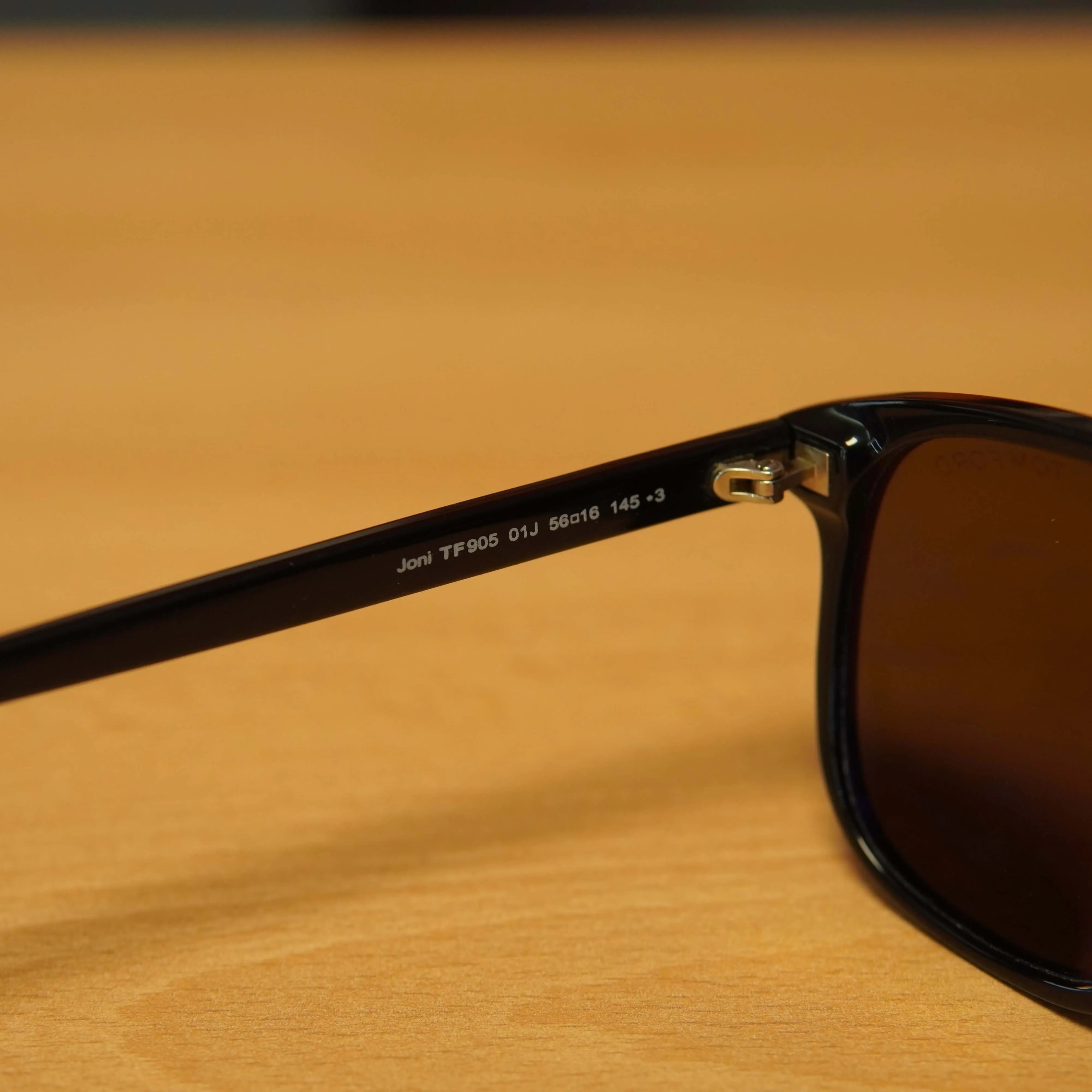 Ochelari de soare Tom Ford Joni TF 905 01J, 56x15, Negru - imagine 8