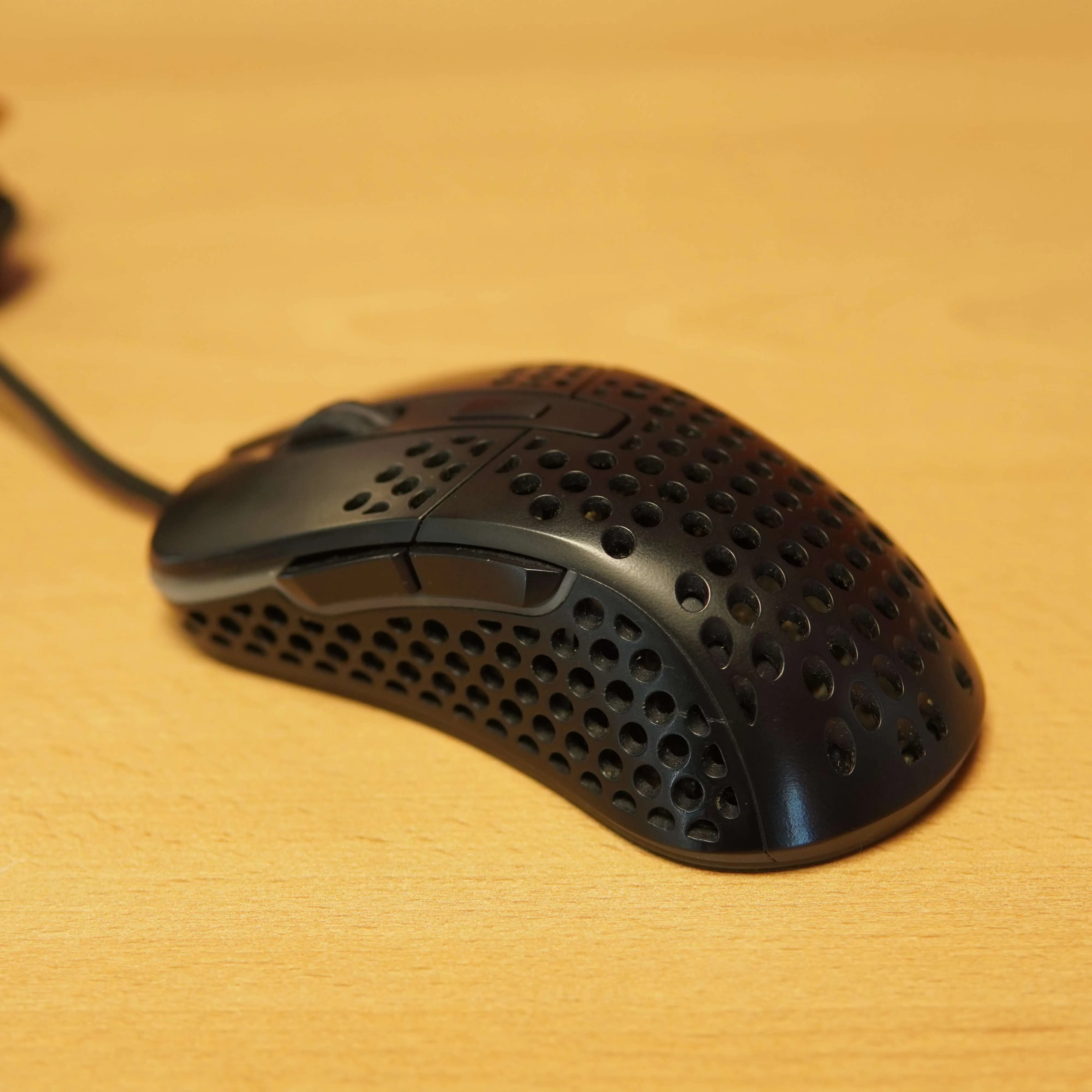 Mouse Gaming Xtrfy M4, RGB, Negru - imagine 4