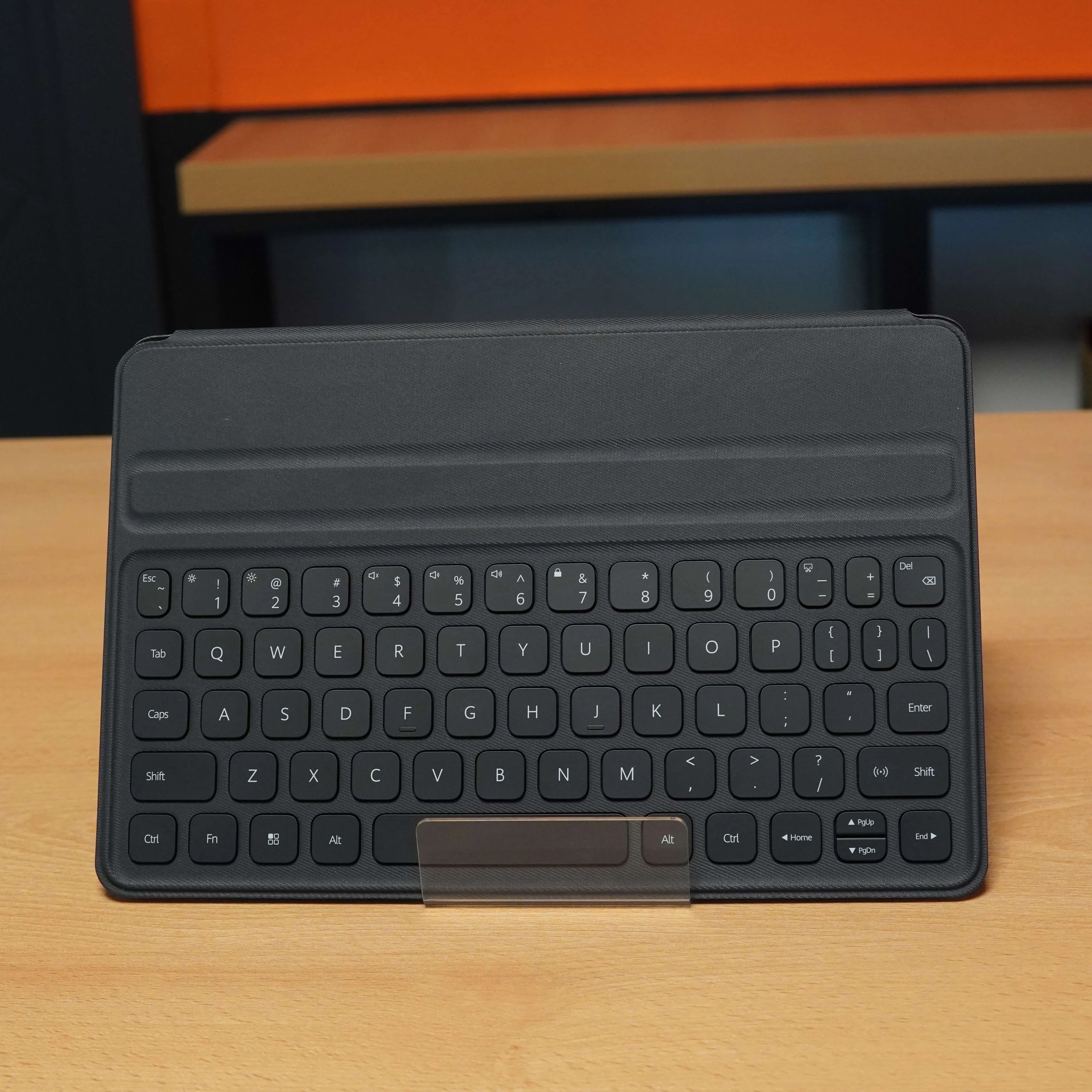 Tastatura Huawei Smart Magnetic pentru MatePad 11, Negru - imagine 4