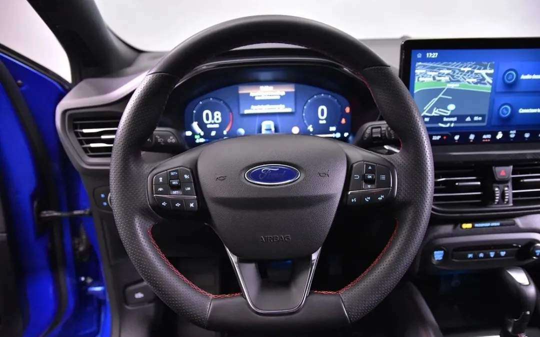 Ford Focus ST-Line X mHEV 155 CP Automat, 50.000 km, ACC, BLIS, Full LED, SYNC 4, Camera 180°, 15.990 EUR, Negociabil - imagine 16
