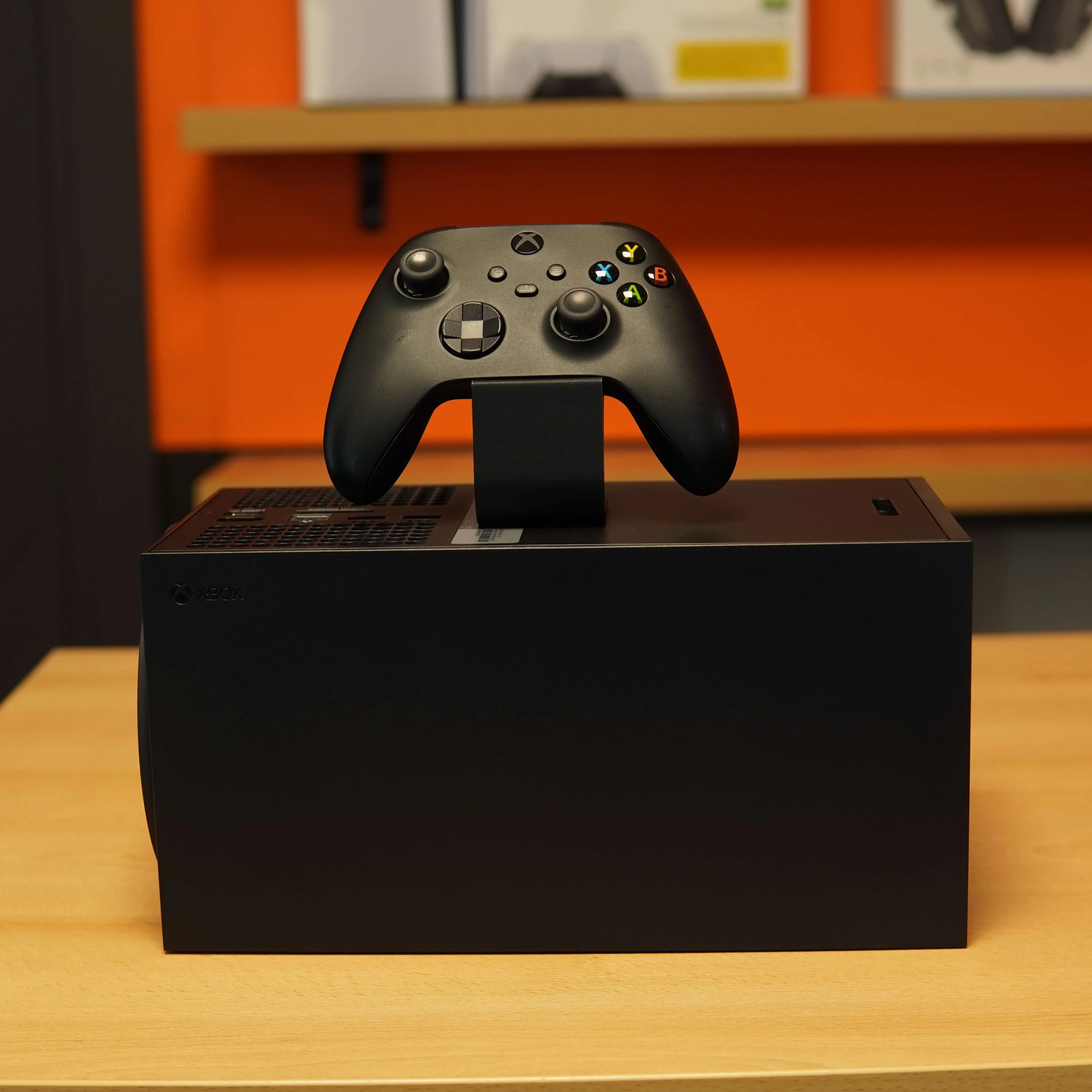 Consola Microsoft Xbox Series X 1 TB, Negru - imagine 2