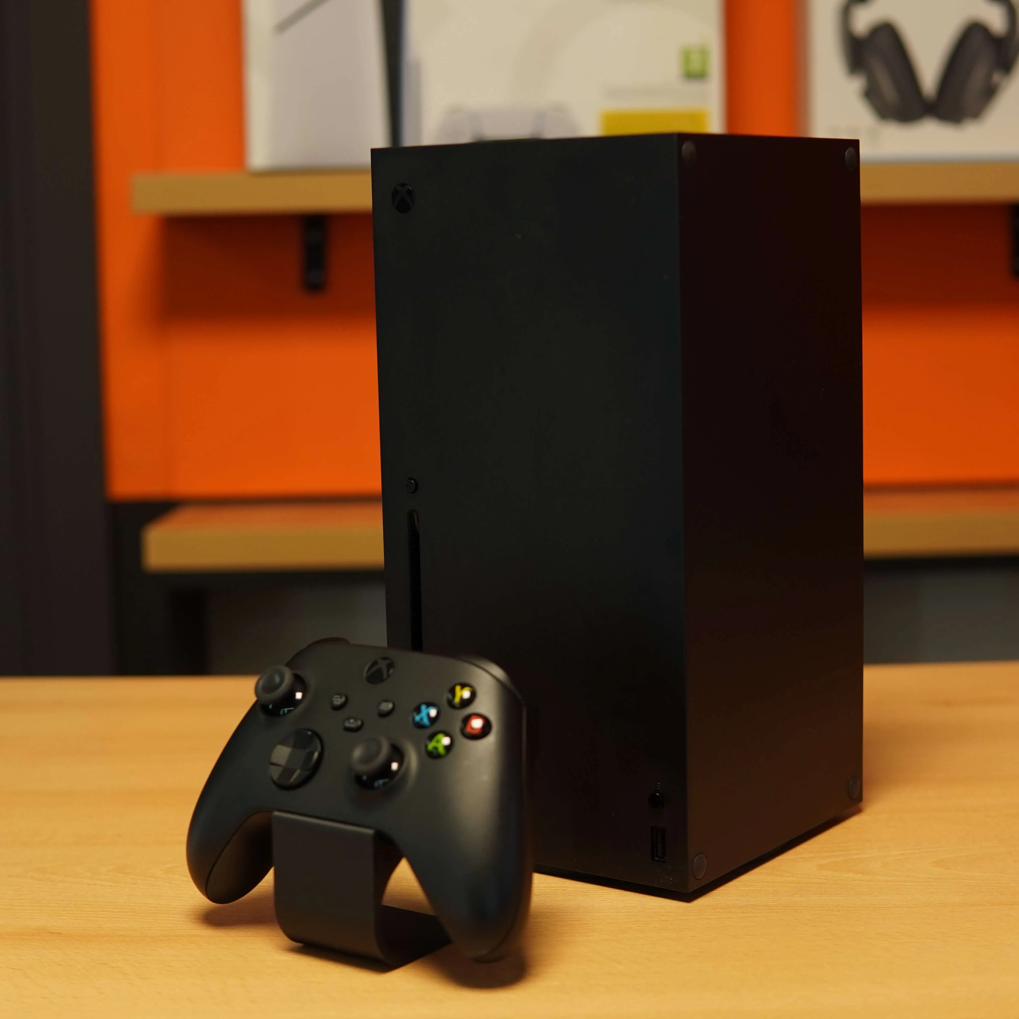 Consola Microsoft Xbox Series X 1 TB, Negru - imagine 5