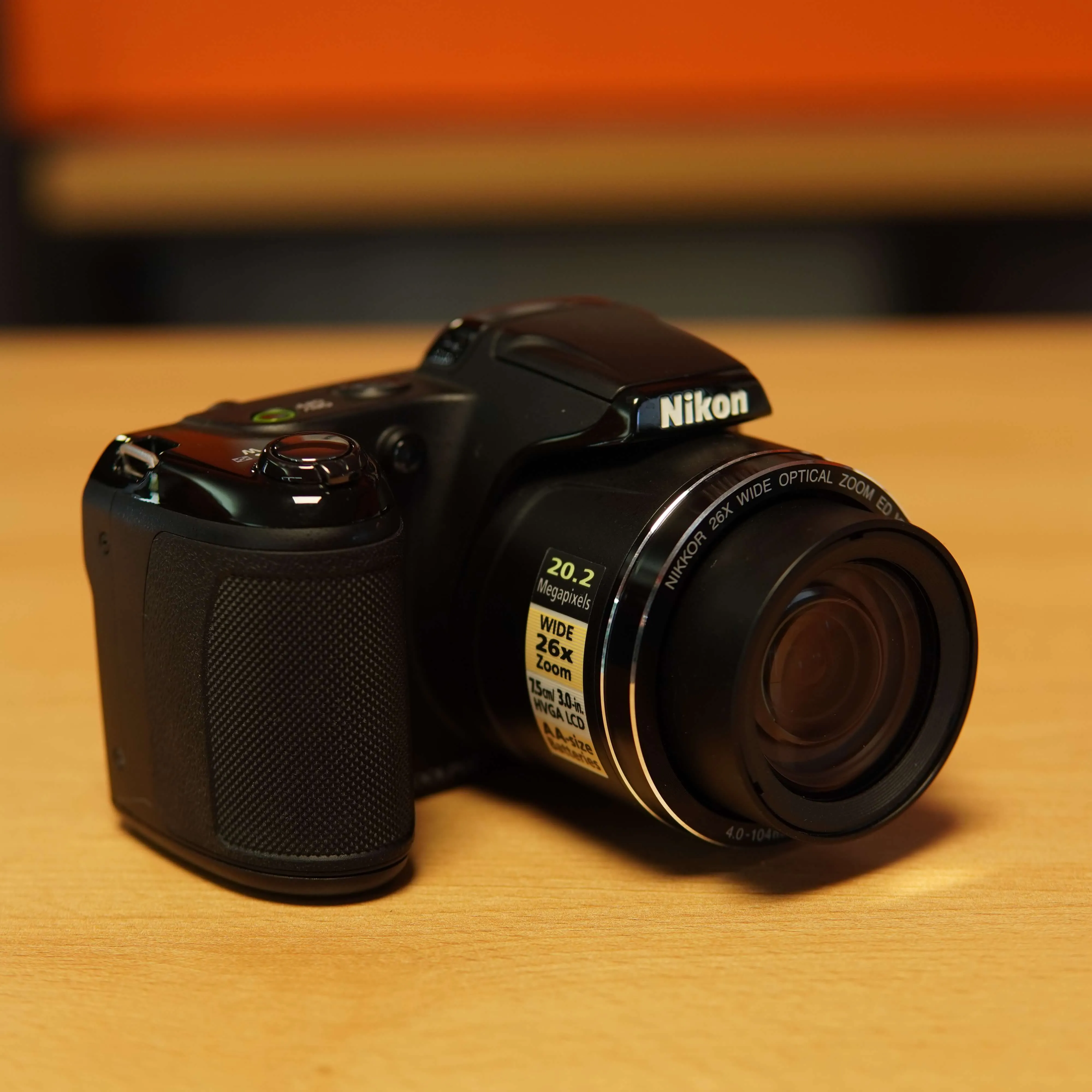 Aparat Foto Nikon Coolpix L330, 20.2 MP, 26x Zoom, Baterii AA, Negru - imagine 4