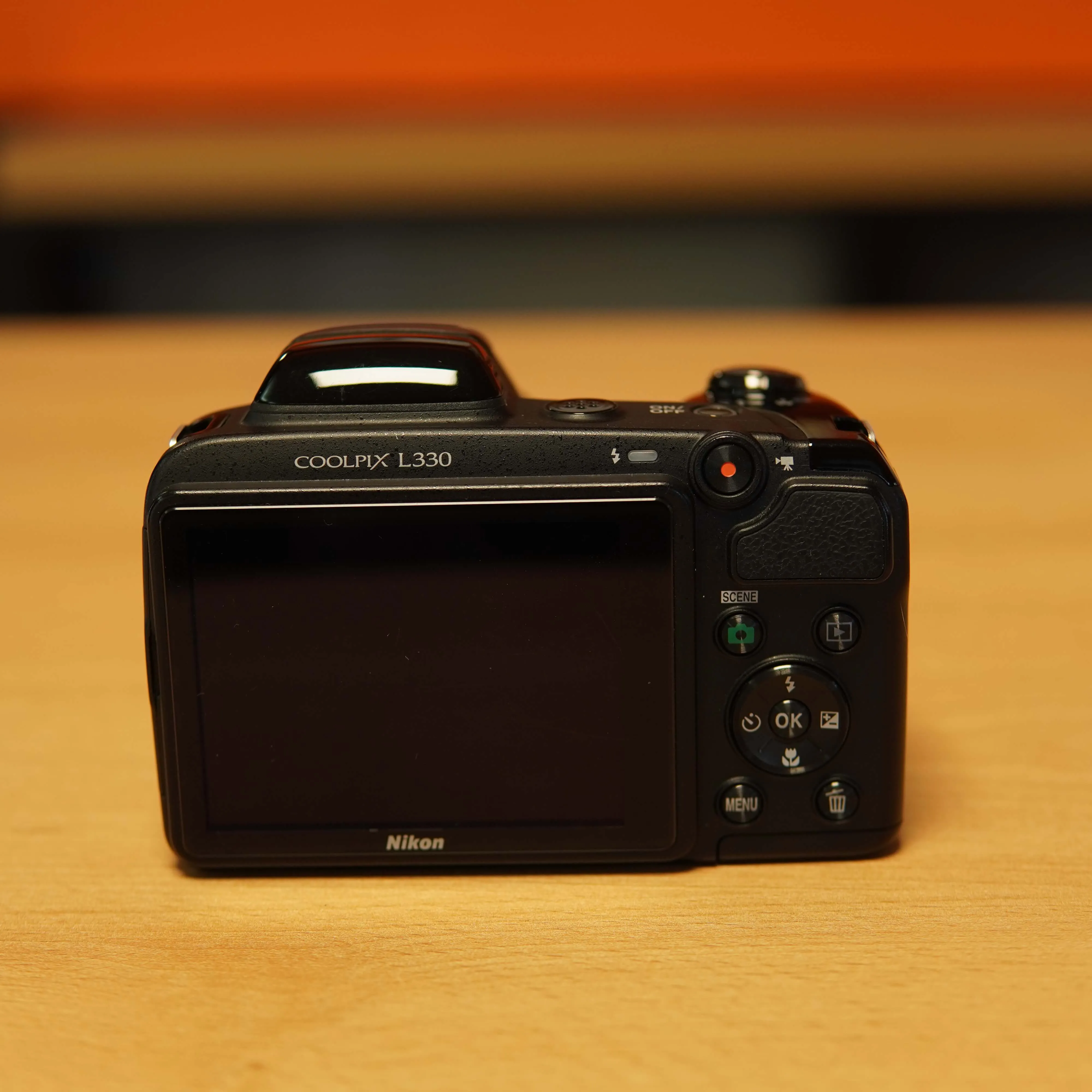 Aparat Foto Nikon Coolpix L330, 20.2 MP, 26x Zoom, Baterii AA, Negru - imagine 5