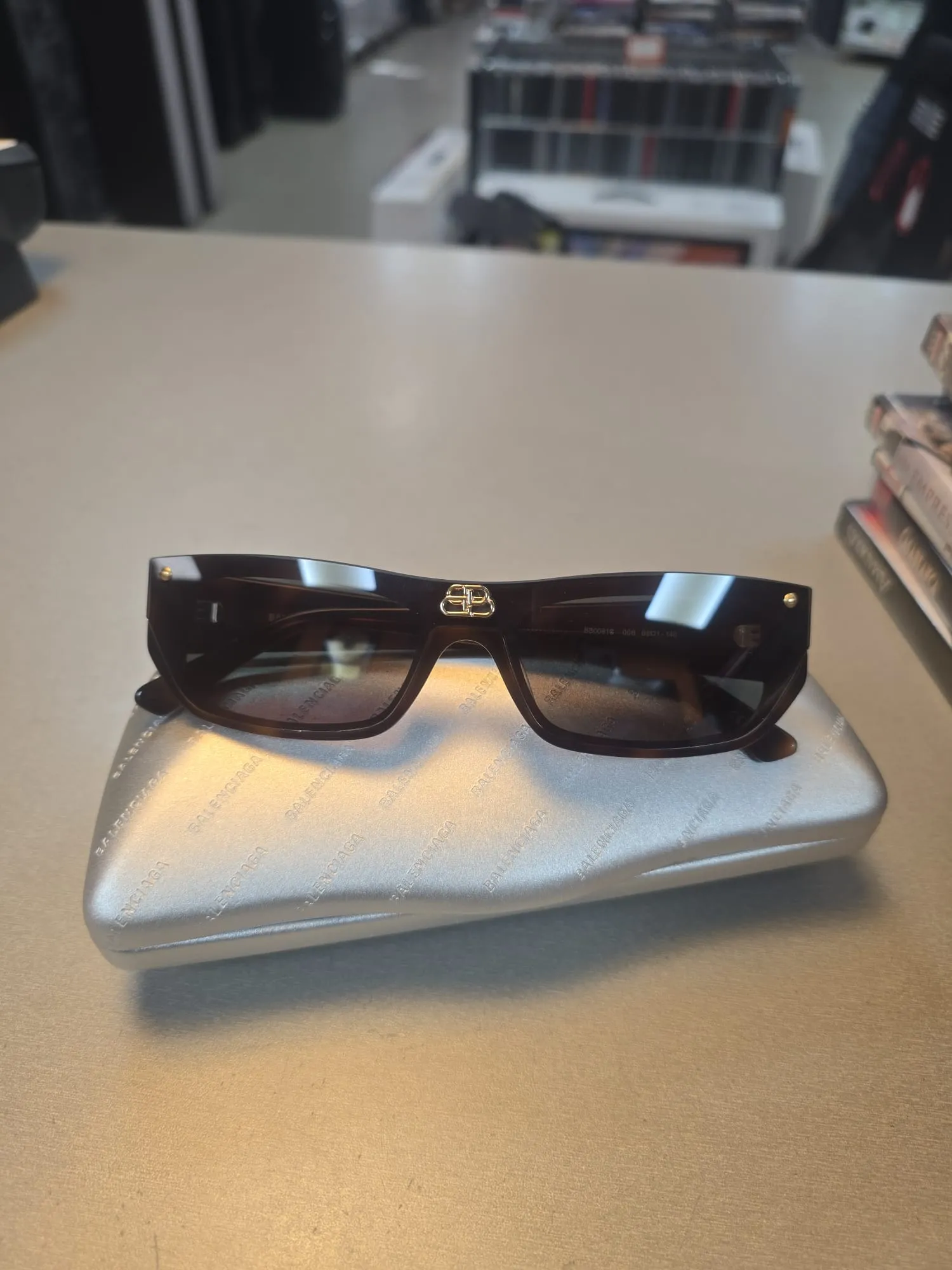 Ochelari de soare Blanciaga BB0081S 006, Lungime Lentile 99 mm, Punte Nazala 10 mm, Lungimea Bratelor 140 mm, Maro