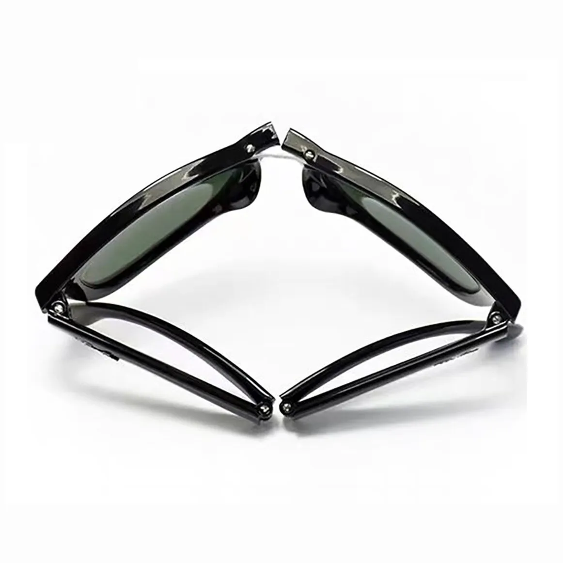 Ochelari de Soare Ray-Ban Wayfarer Folding Classic RB4105 601, Latime Lentila 50mm, Inaltime Lentila 41mm, Punte Nazala 22mm, Lungime Brate 140mm, Polished Black / Green - imagine 3