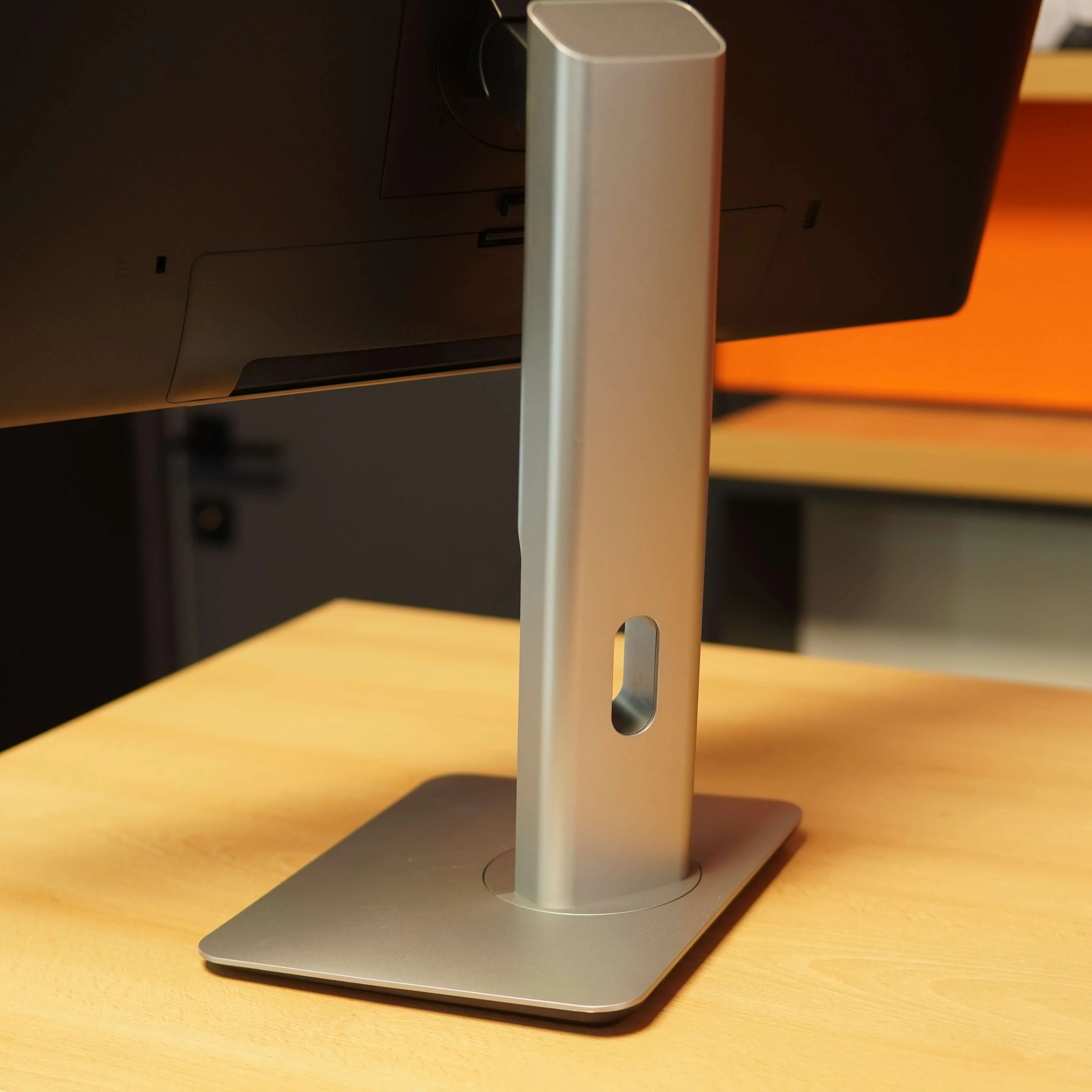 Monitor DELL P2314HT, 23 inch LED, 1920 x 1080, DVI, VGA, DisplayPort, Widescreen Full HD - imagine 8