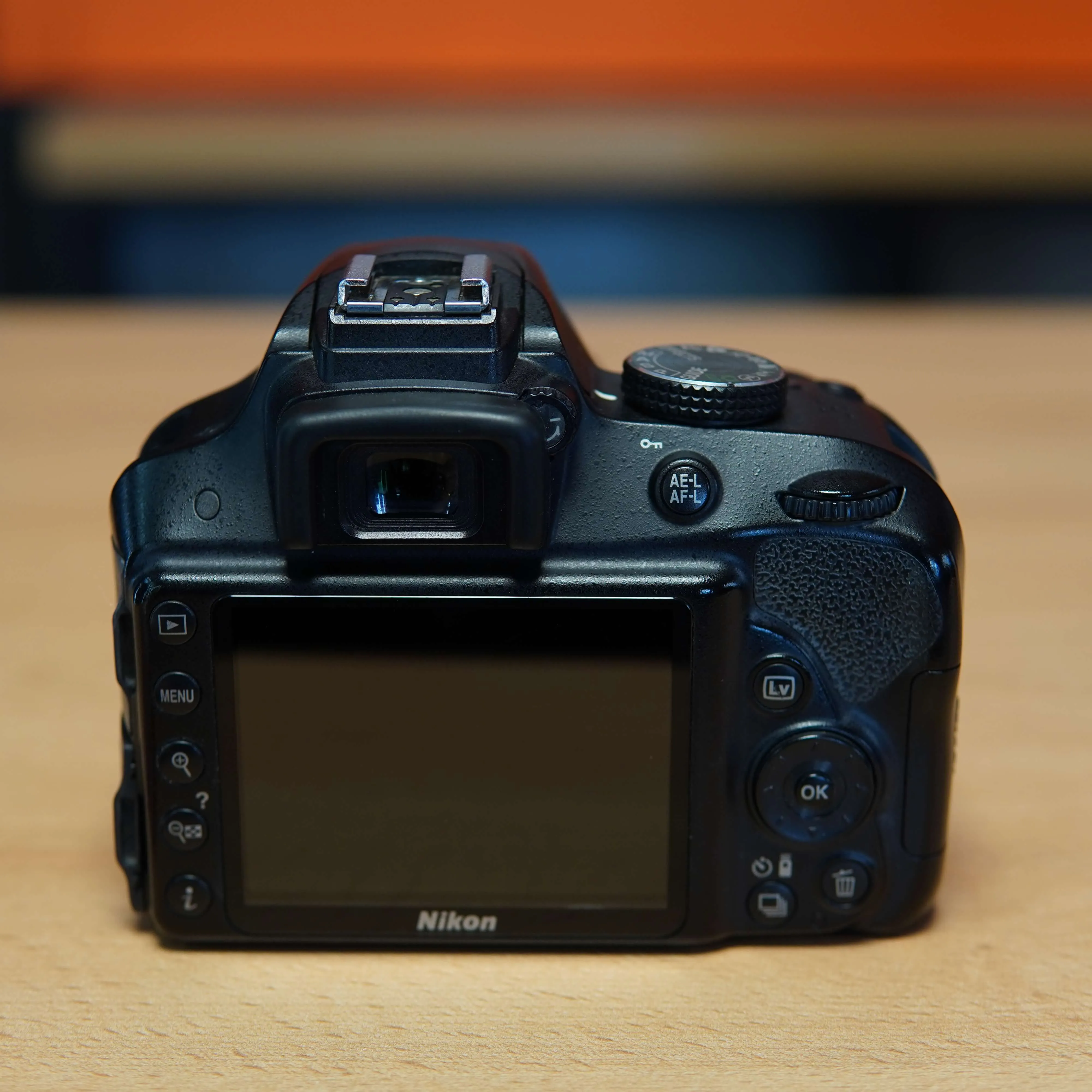 Aparat Foto Nikon D3300 + Obiectiv AF-S DX Nikkor ED 18-55mm 1:3.5-5.6 G II, Negru - imagine 8