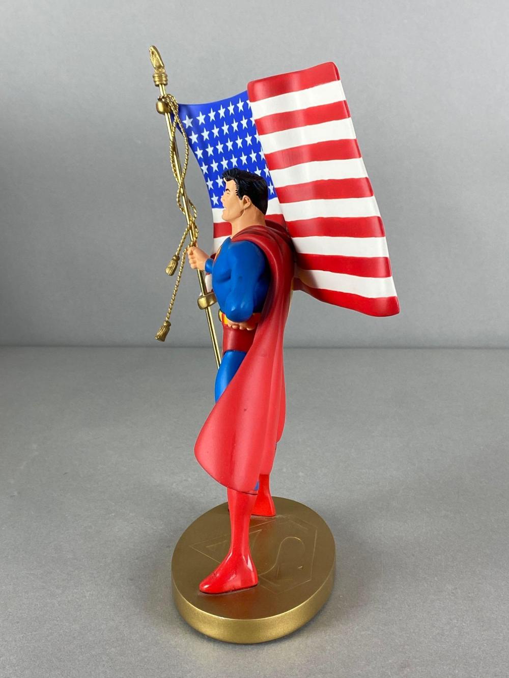 Figurina Superman #24 Cover To Cover Ltd. Edition DC Direct - imagine 3