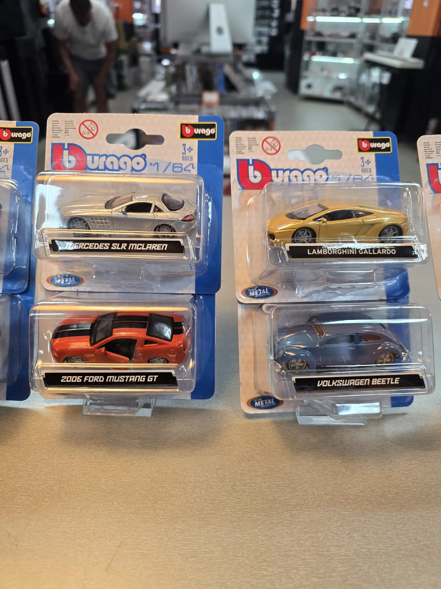 Macheta Auto Burago 18-59000, DieCast +3 Ani, 1:64, Diverse Model - imagine 6