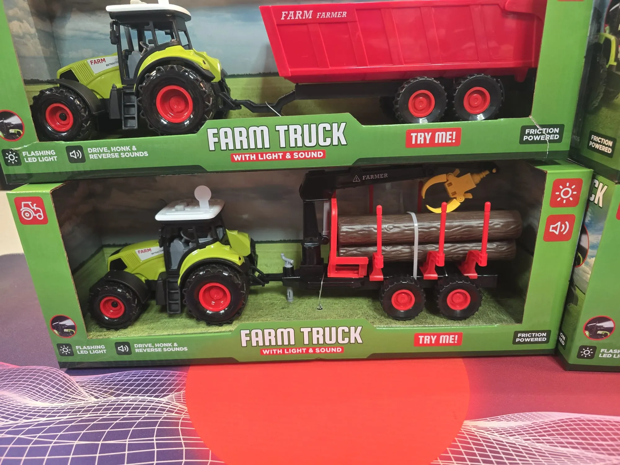 Macheta Tractor de Ferma cu atasament, Luminii, Actionare Prin Tragere, Multiple sunete, Verde - imagine 4