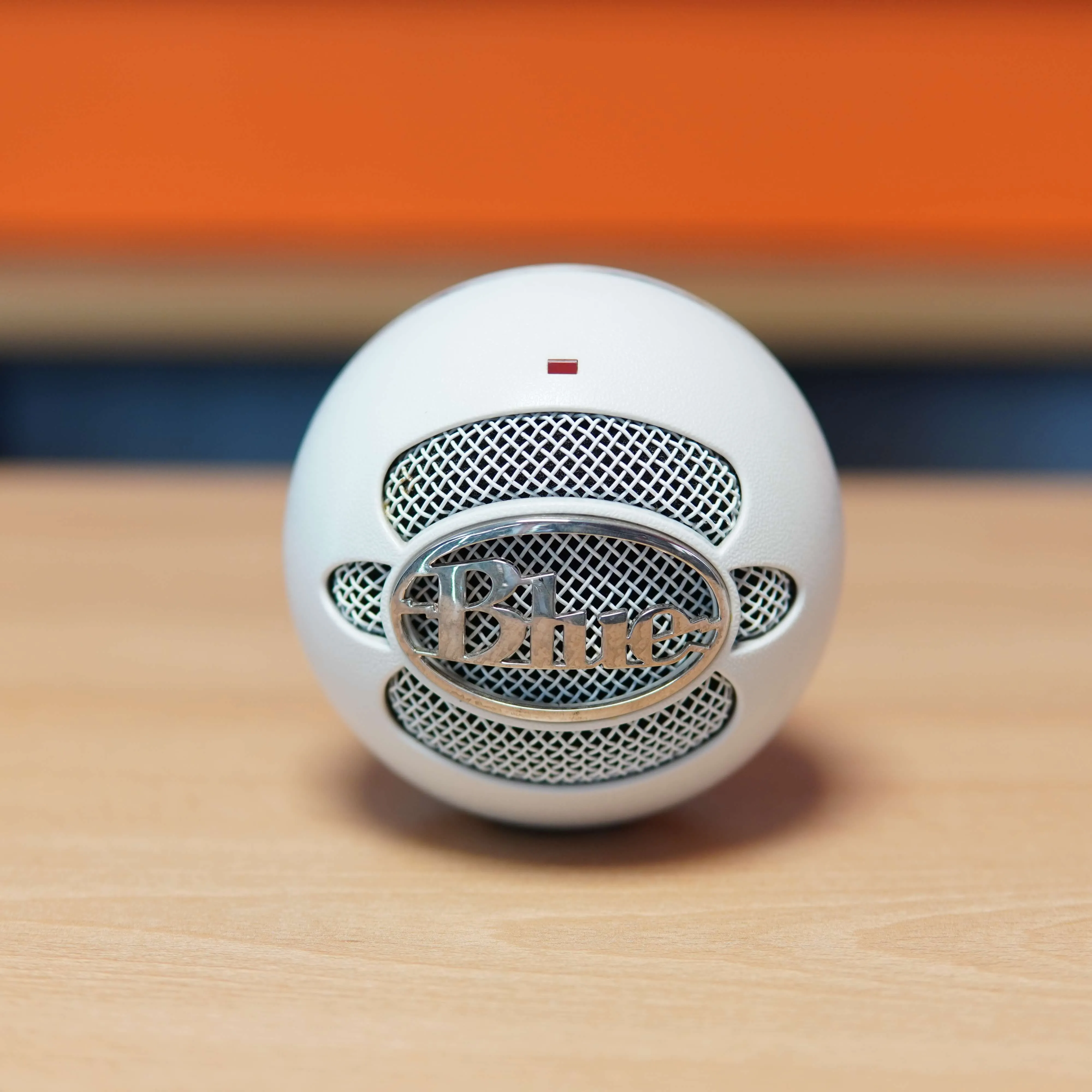 Microfon Streaming Blue Yeti Snowball (fara statif / suport) - imagine 2