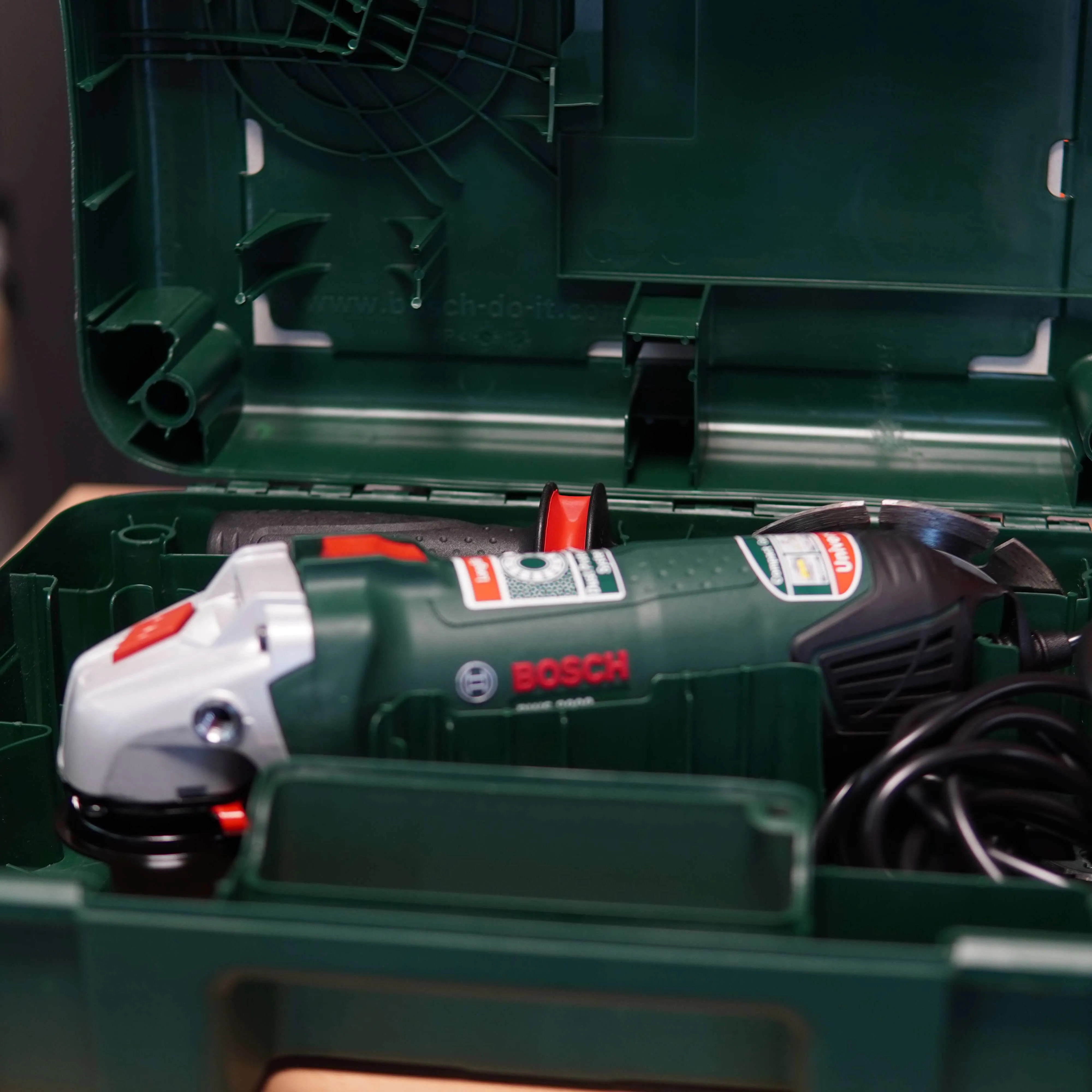 Polizor Unghiular Bosch PWS 8000, 800w cu disc de 125 mm, (Nou Desigilat) - imagine 4