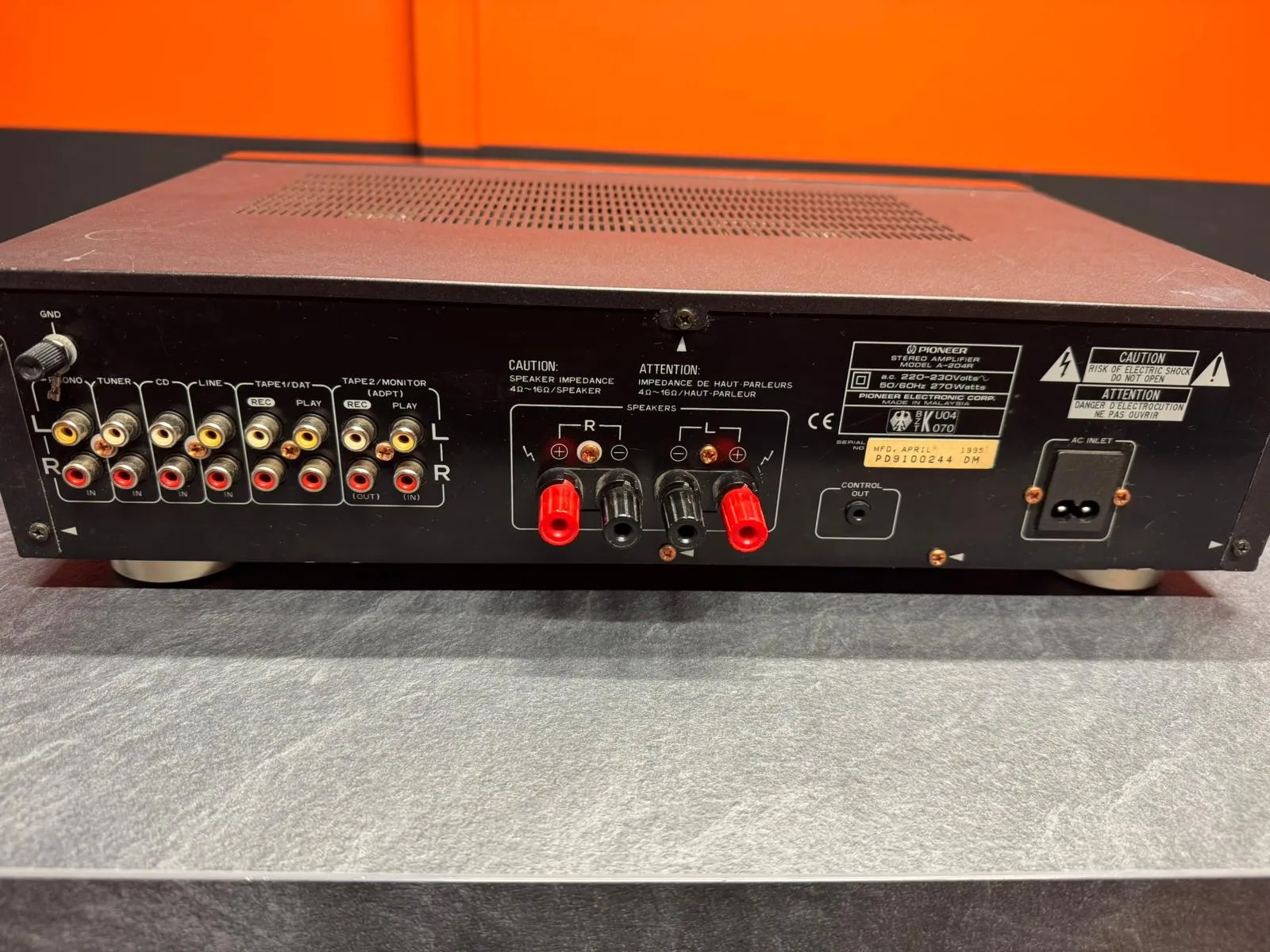 Amplificator Stereo Pioneer A-204R , 2x35W la 8 Ohm, Phono MM, 5Hz-100kHz, Negru - imagine 4