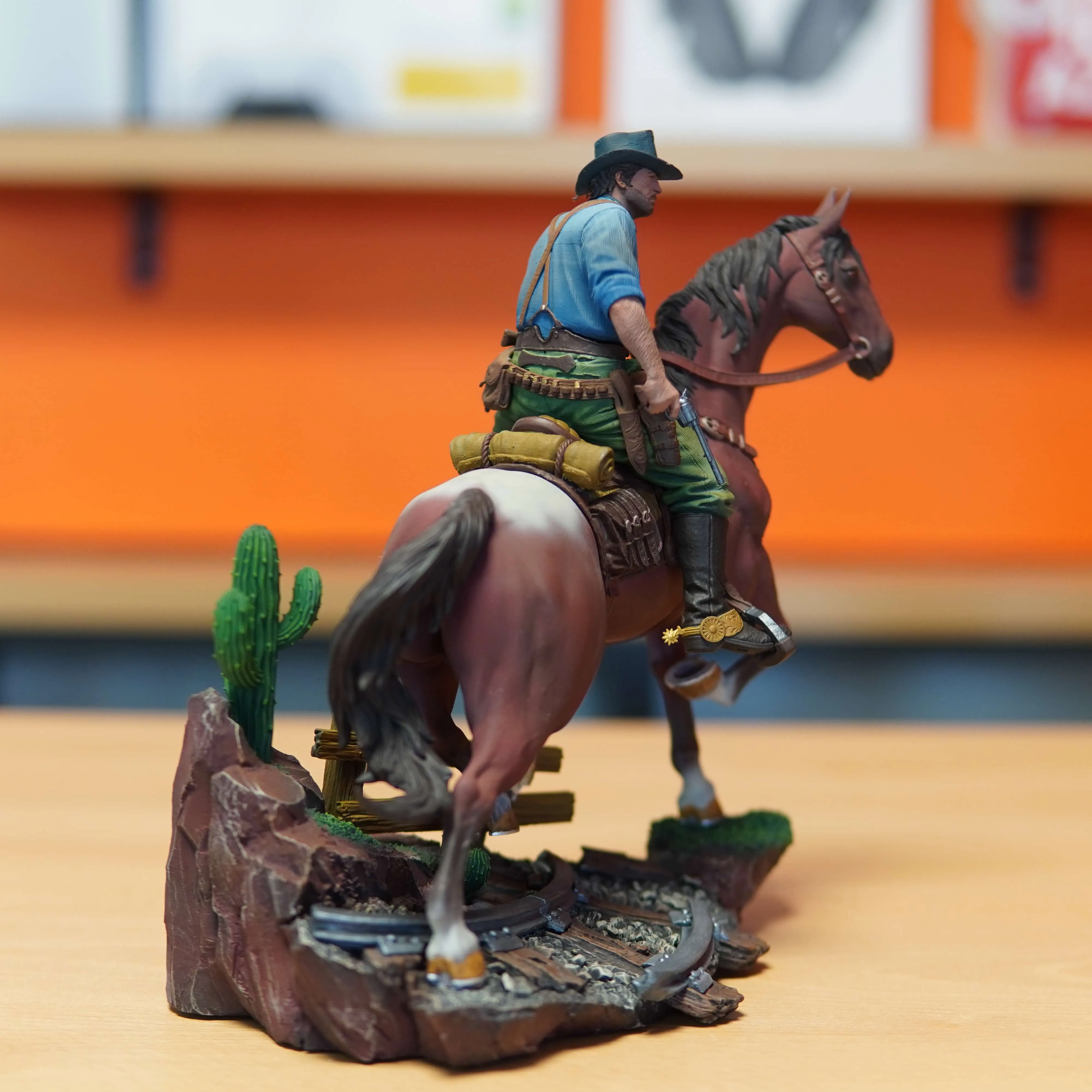 Arthur Morgan - Red Dead Redemption (Figurina Printata 3D, Rasina, Pictata / Finisaj Manual), 22cm - imagine 2
