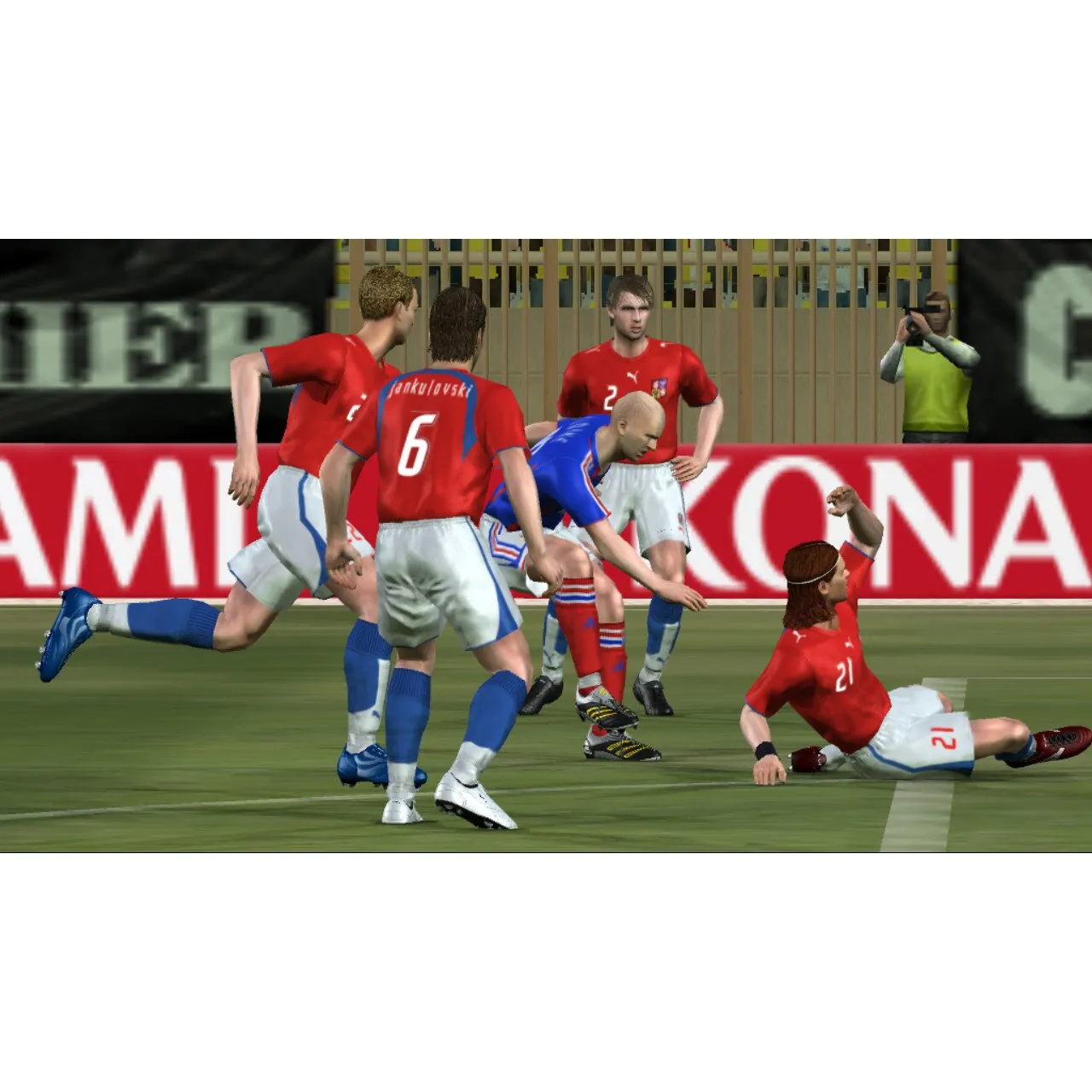 Pro Evolution Soccer 6 - Joc Xbox 360 - imagine 3