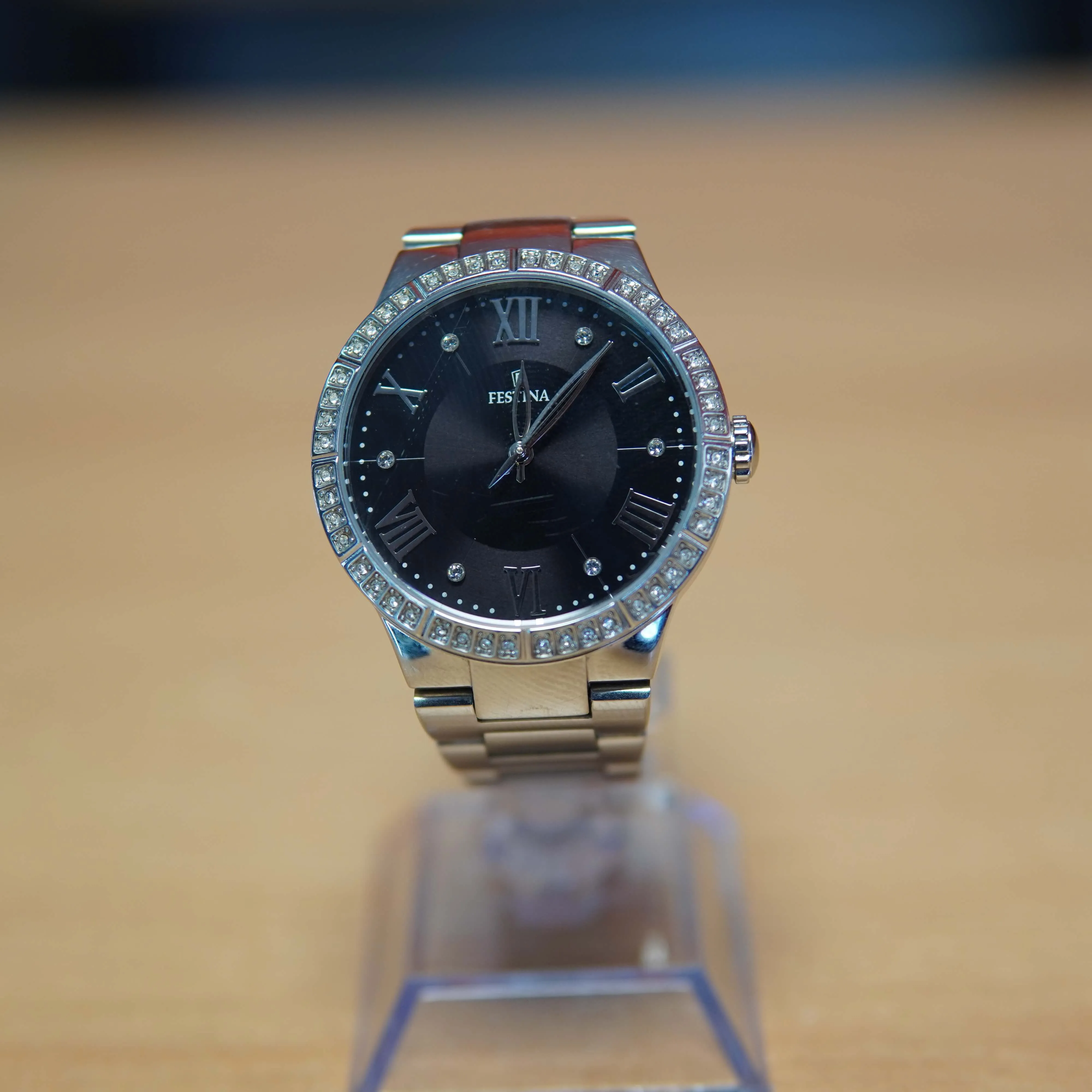 Ceas de Dama Festina F16719, Stainless Steel, 5 ATM, Cadran Negru, Argintiu - imagine 2