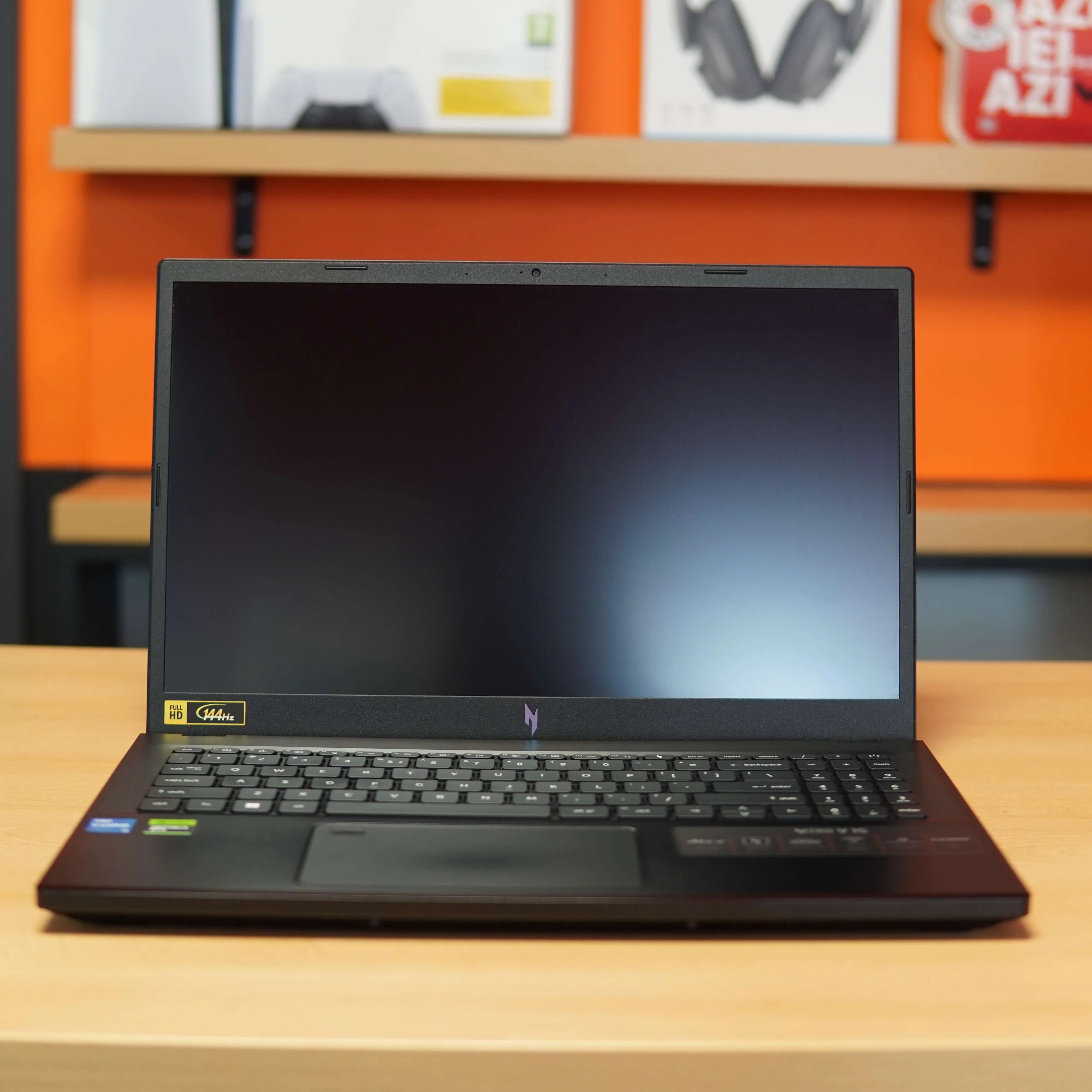 Laptop Gaming ACER Nitro V 15 ANV15-51, 15.6'', 144Hz, FHD, i5-13420h, 16 GB DDR5, 512 GB SSD, RTX 4050 6 GB, Negru - imagine 4