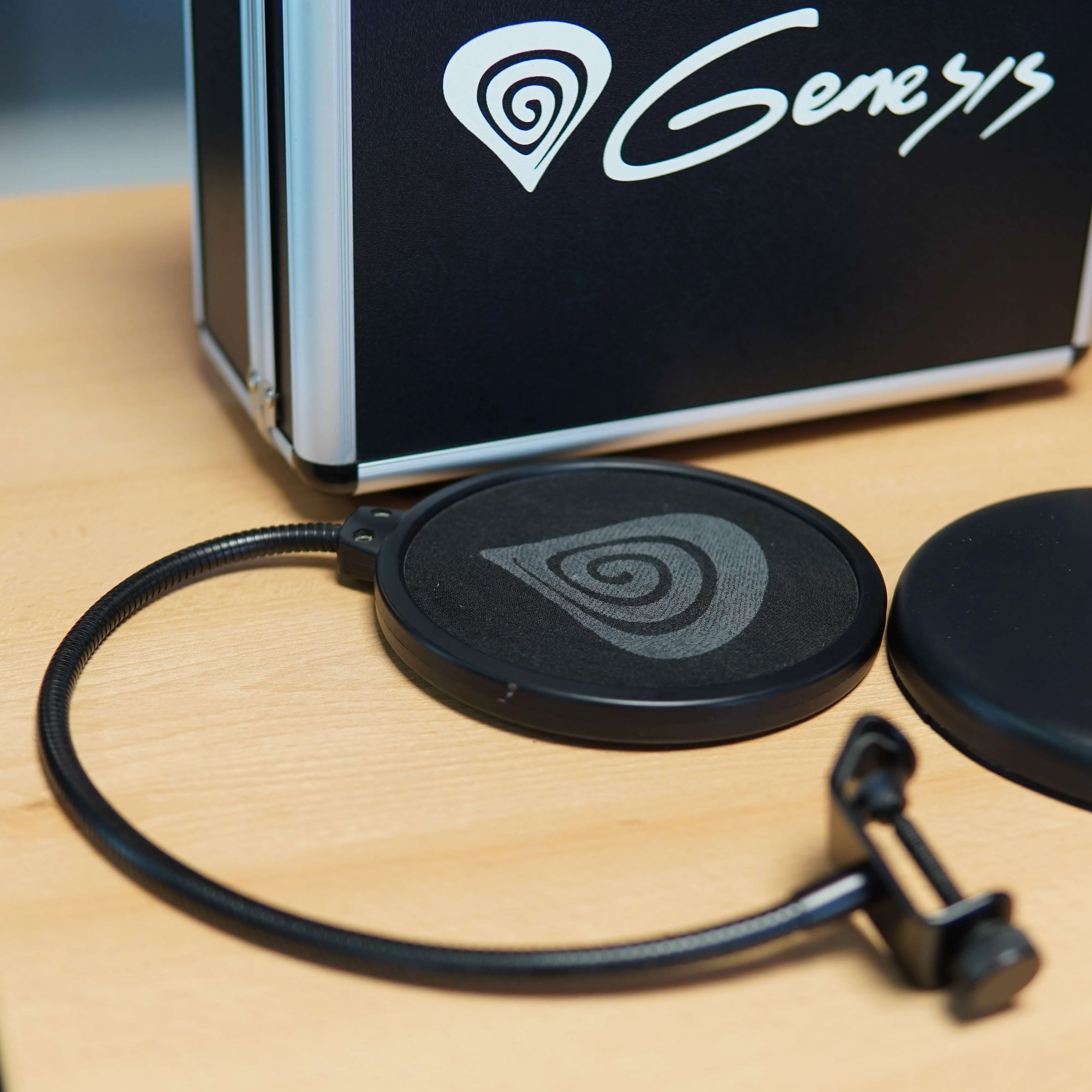 Microfon de studio Genesis Radium 600 - imagine 9