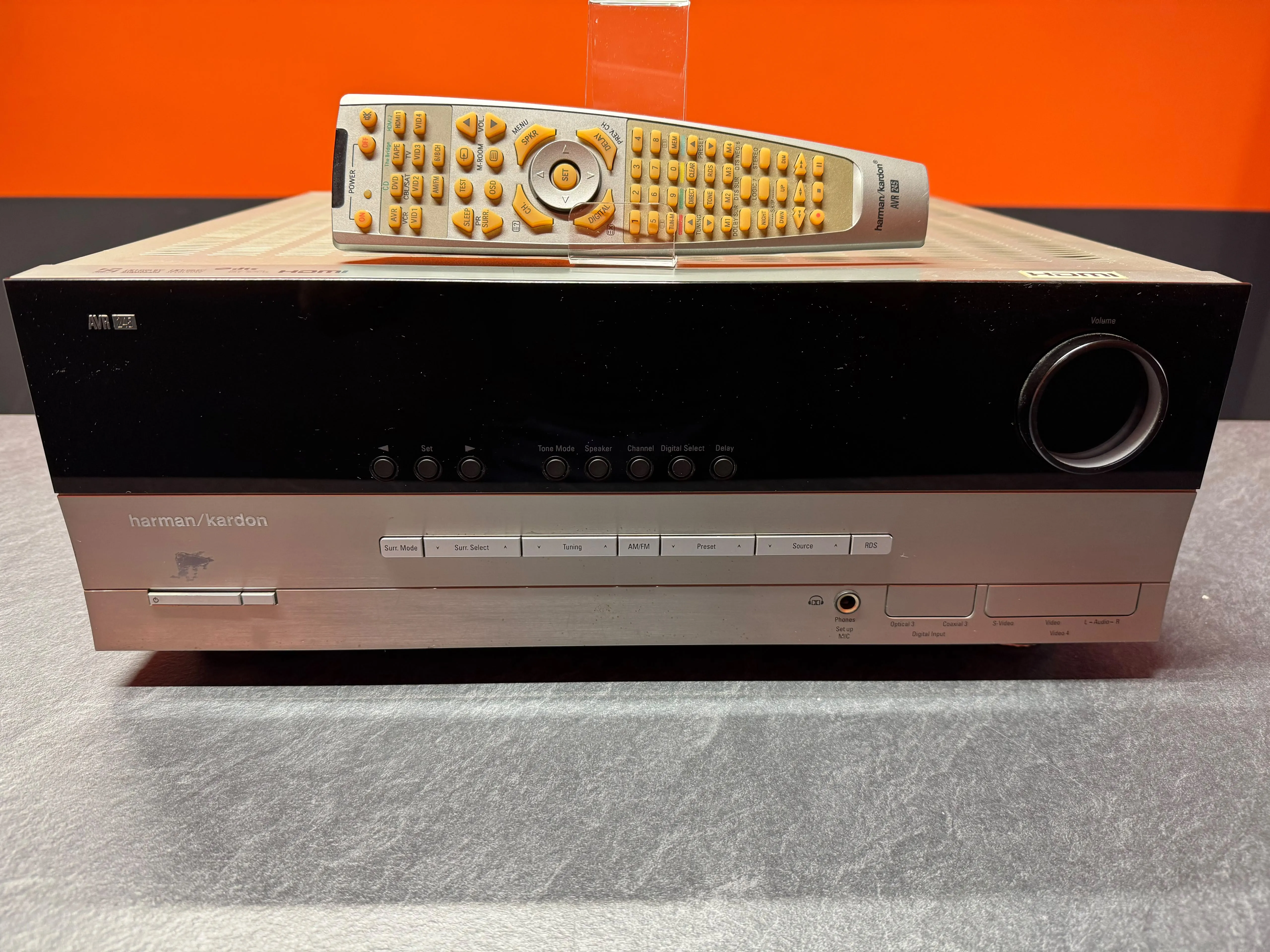 AV Receiver Harman Kardon AVR 245, 7.1 Canale, 7x50W, HDMI, Dolby Digital EX, DTS-ES, Logic 7, Telecomanda - imagine 2