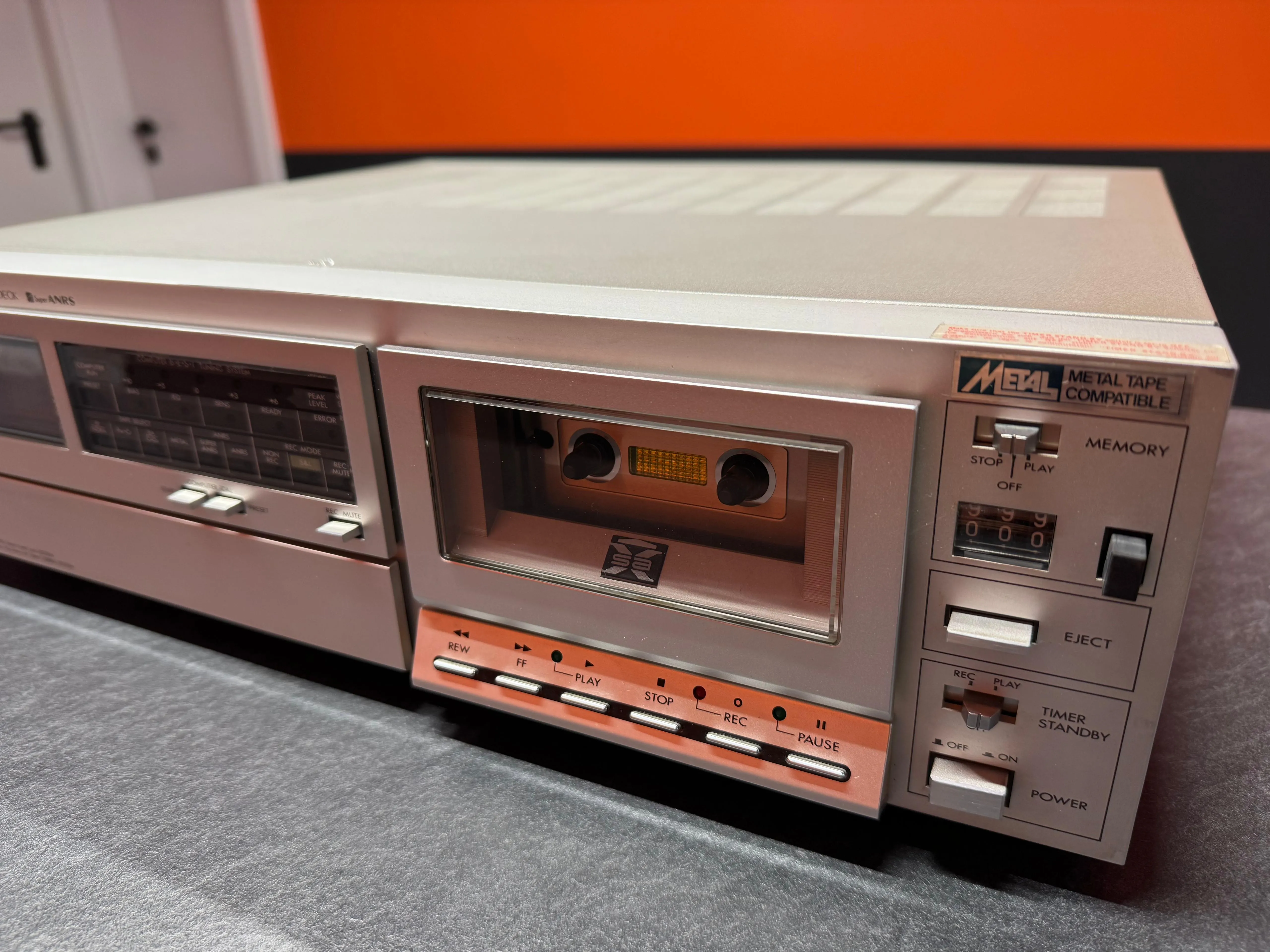 Casetofon Deck JVC KD-A8, 2 Head, ANRS, Metal Tape, 15Hz-18kHz, 11 kg - imagine 2