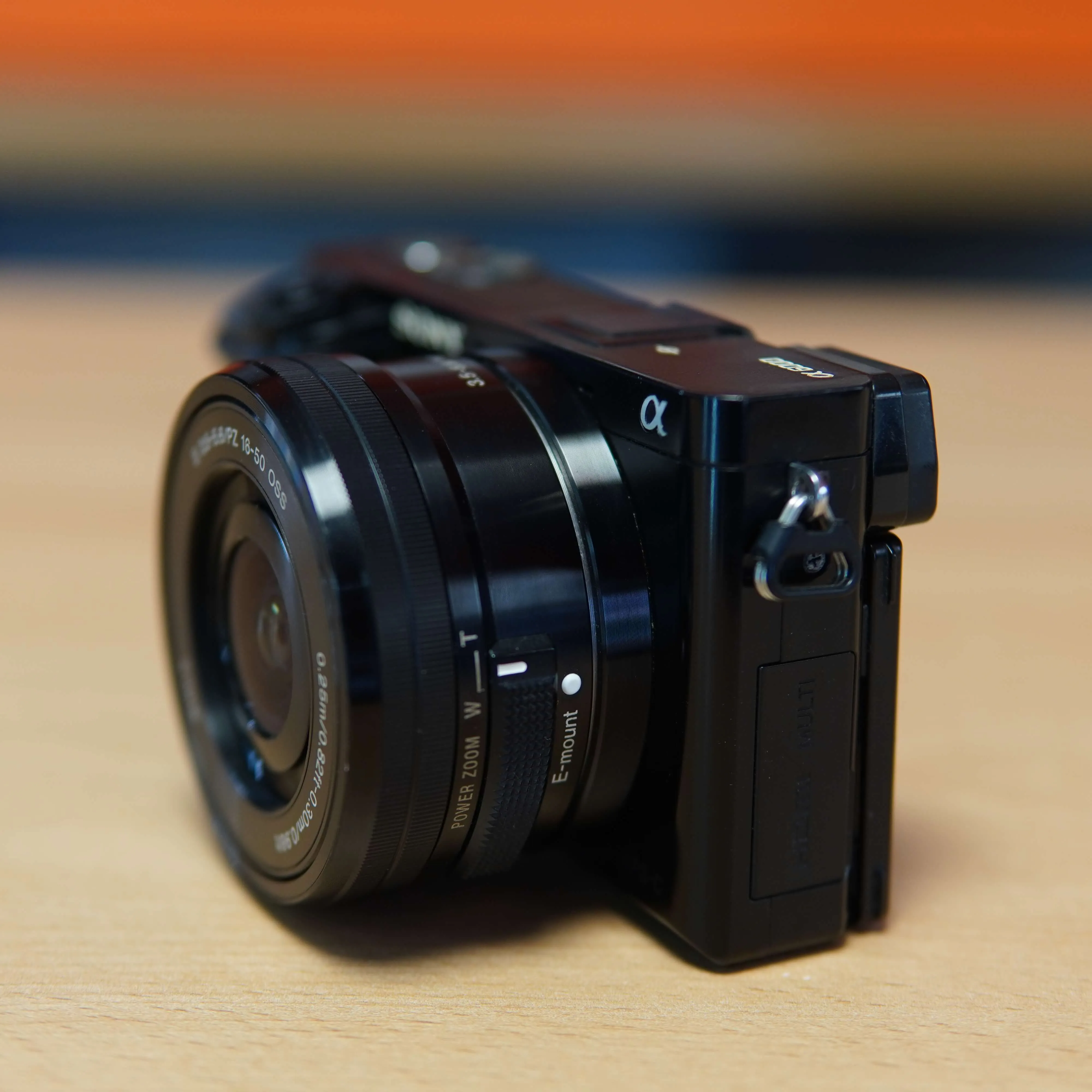 Aparat Foto Mirrorless Sony Alpha 6000 + Obiectiv E PZ 16-50 mm F 3.5-5.6 OSS, Negru - imagine 5