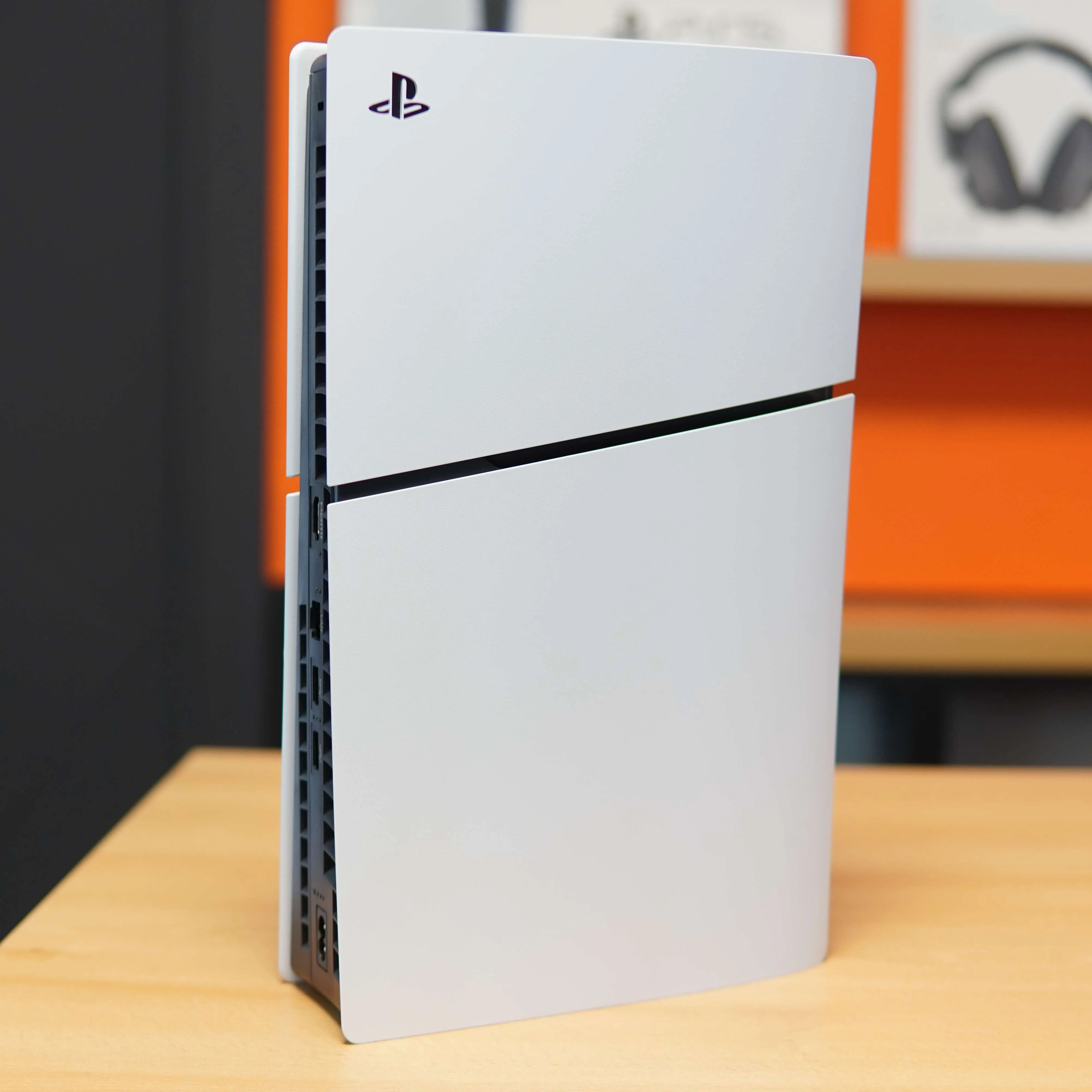 Consola Sony Playstation 5 Slim Disc 1 TB + Controller, CFI-2116, Alb - imagine 4
