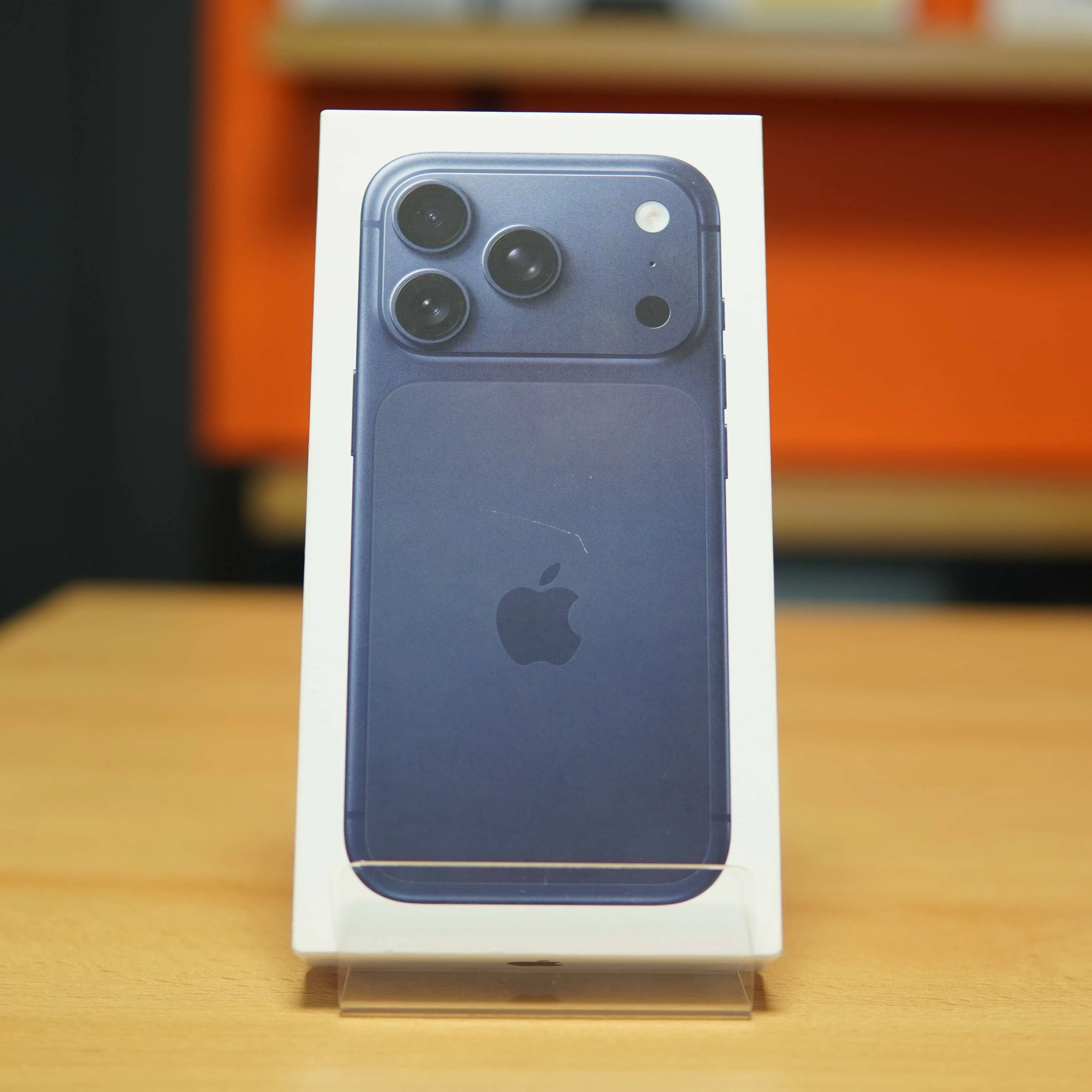 Apple iPhone 17 Pro 256 GB, Deep Blue (Albastru) - imagine 2