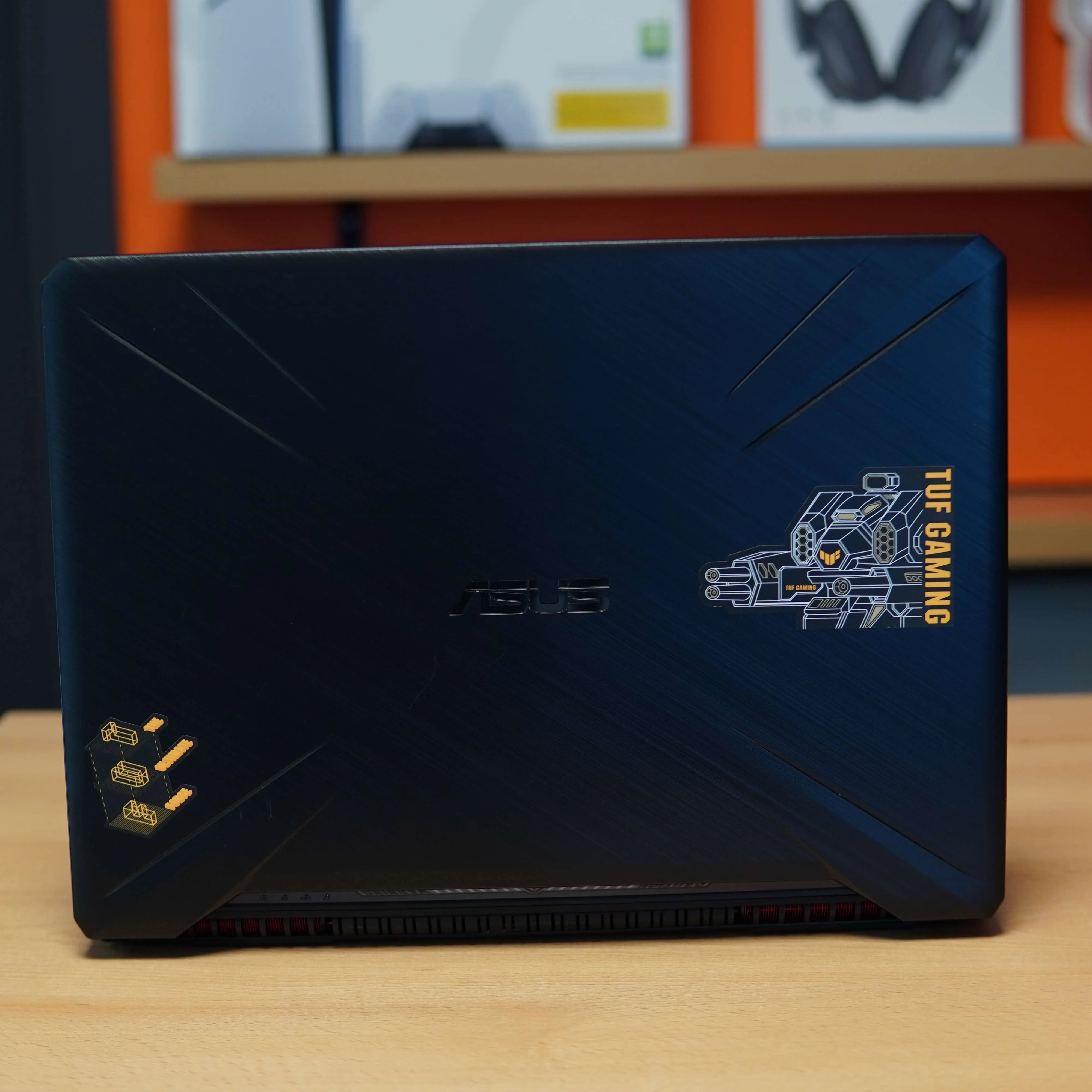 Laptop Gaming Asus TUF Gaming FX505DU-AL052, AMD Ryzen 7 3750h, 8GB DDR4, 512GB SSD, GTA 1660 Ti 6GB, Negru - imagine 4