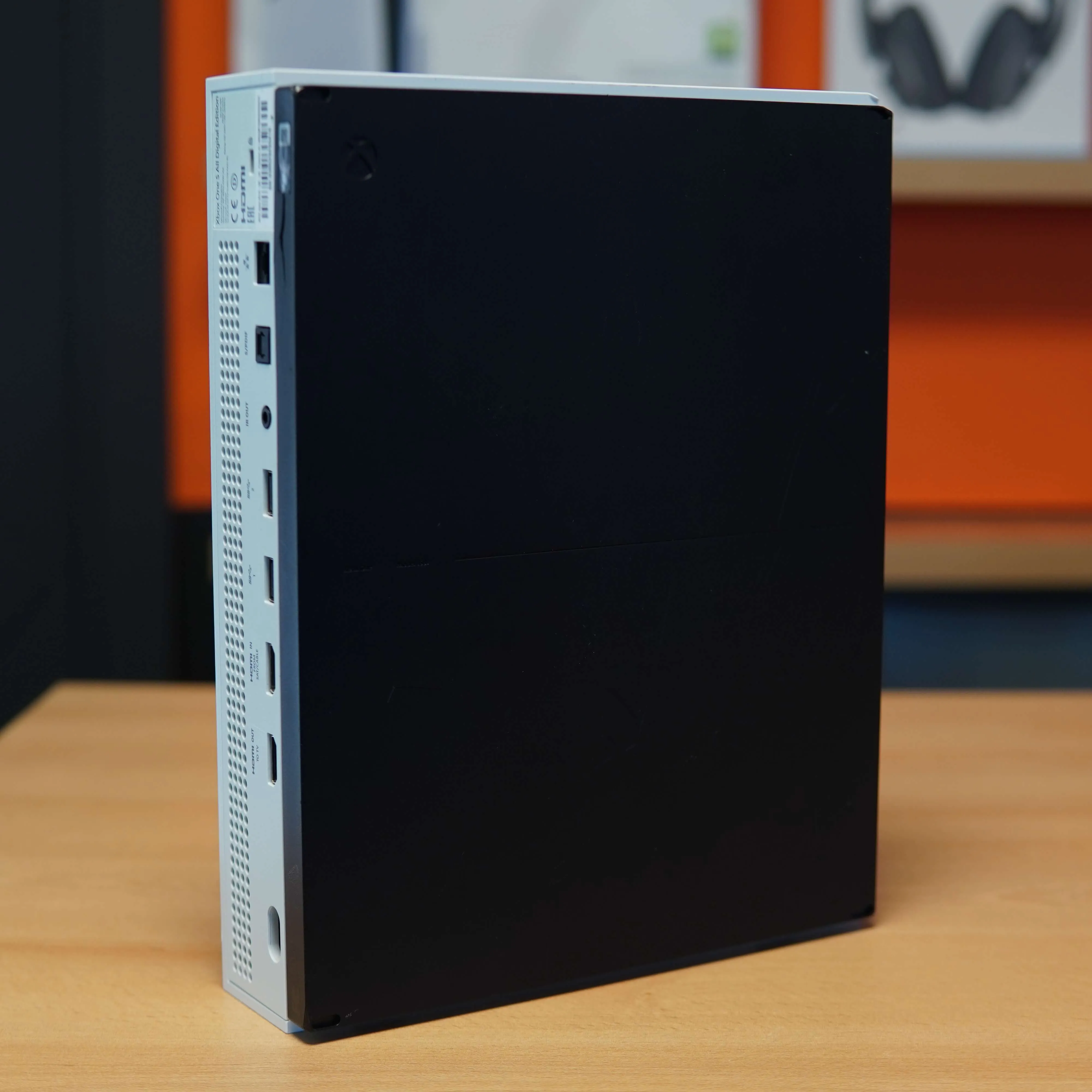 Consola Microsoft Xbox One S All Digital Edition 1 TB, + Controller, Alb - imagine 6