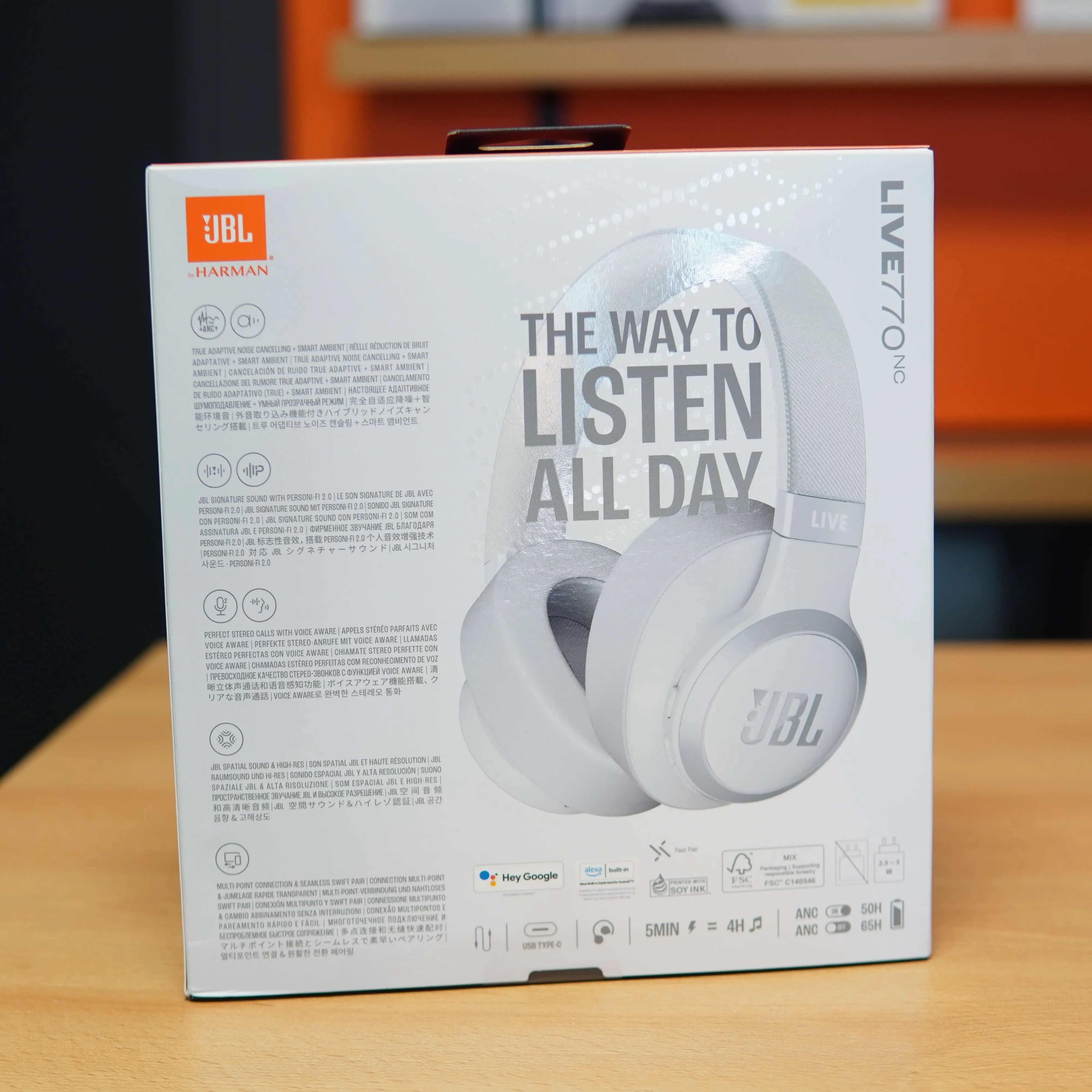 Casti JBL Live 770NC, Bluetooth, Over-ear, Microfon, Noise Cancelling, Alb - imagine 4