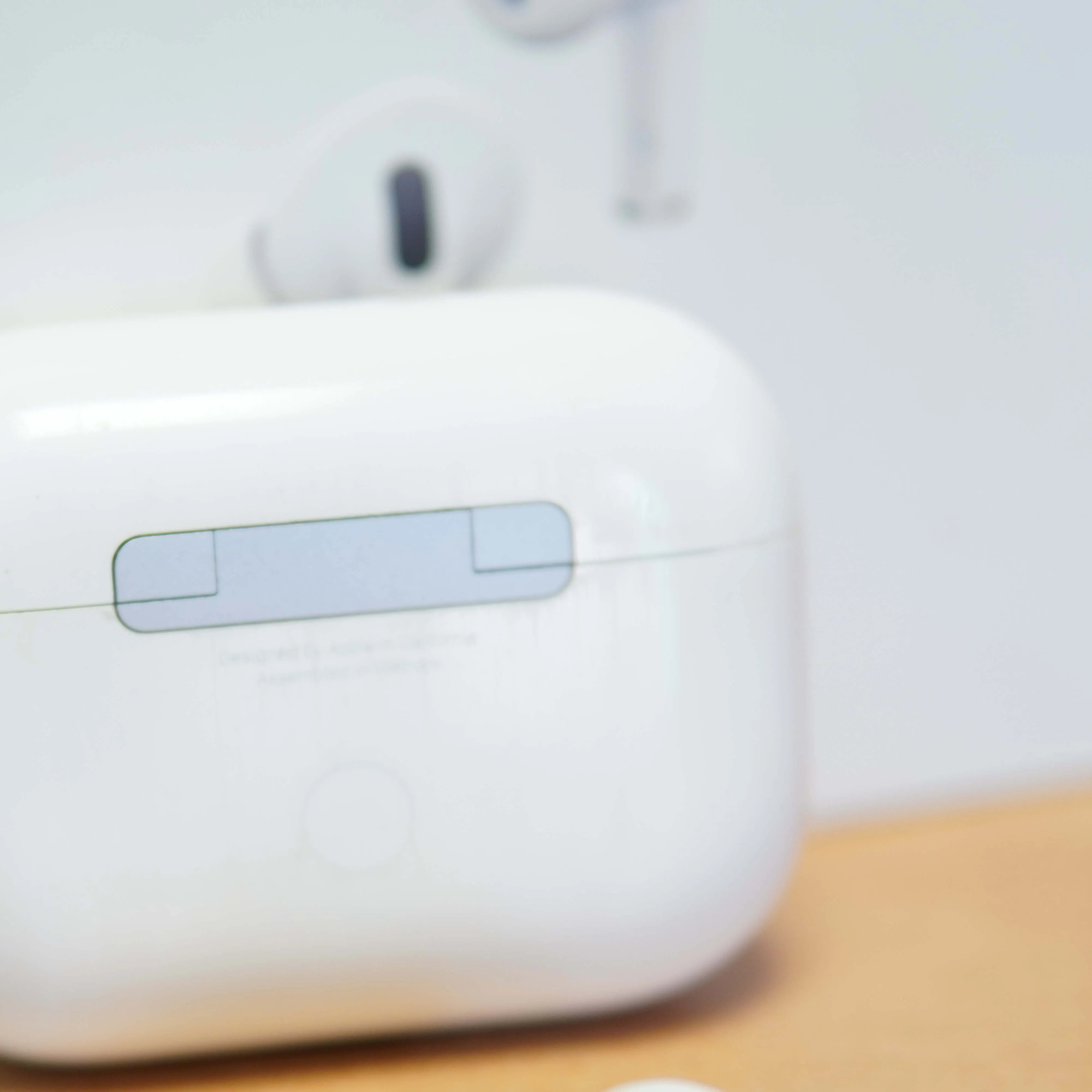 Apple Airpods Pro 2, A2968, USB-C, MagSafe Charging Case, Alb - imagine 11