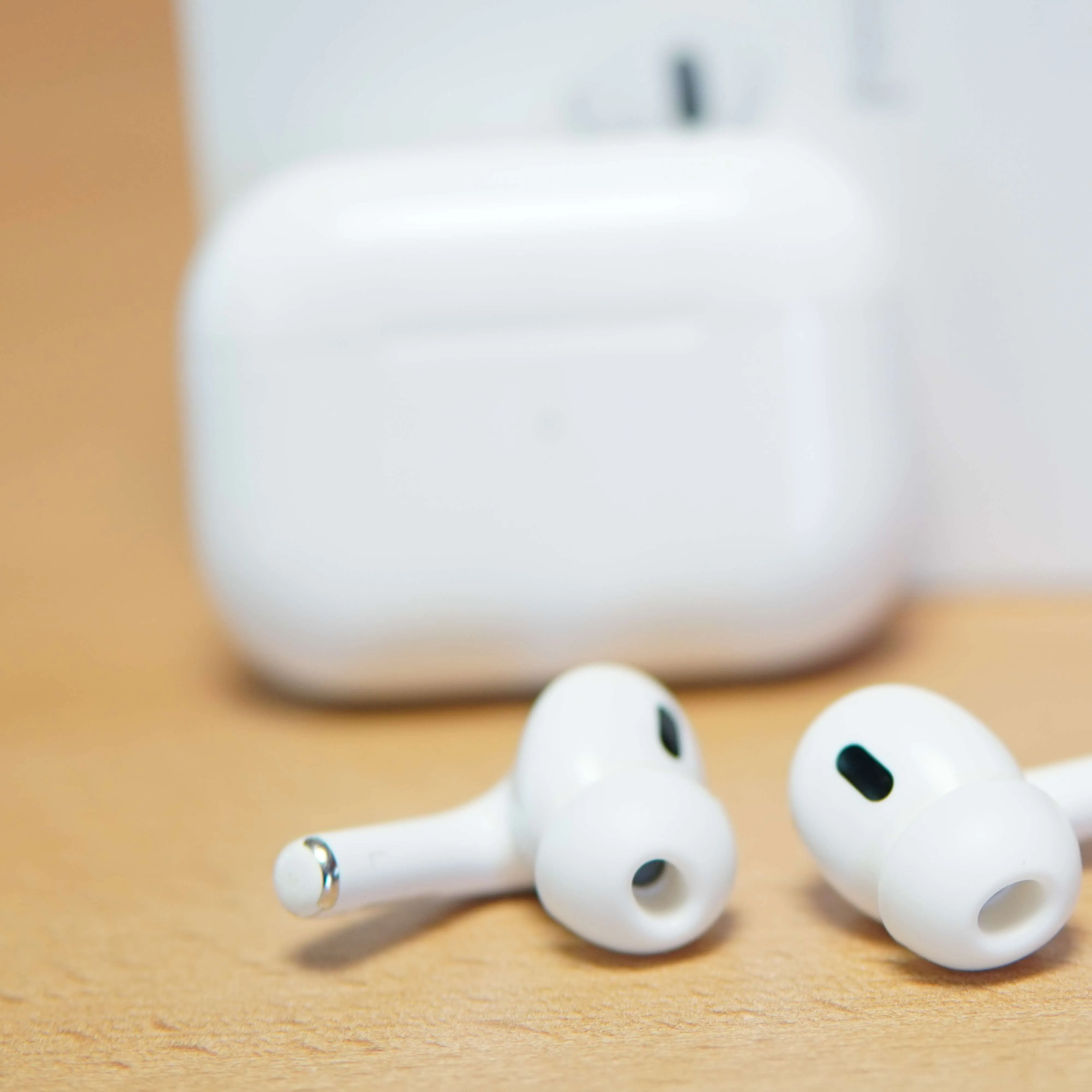 Apple Airpods Pro 2, A2968, USB-C, MagSafe Charging Case, Alb - imagine 6