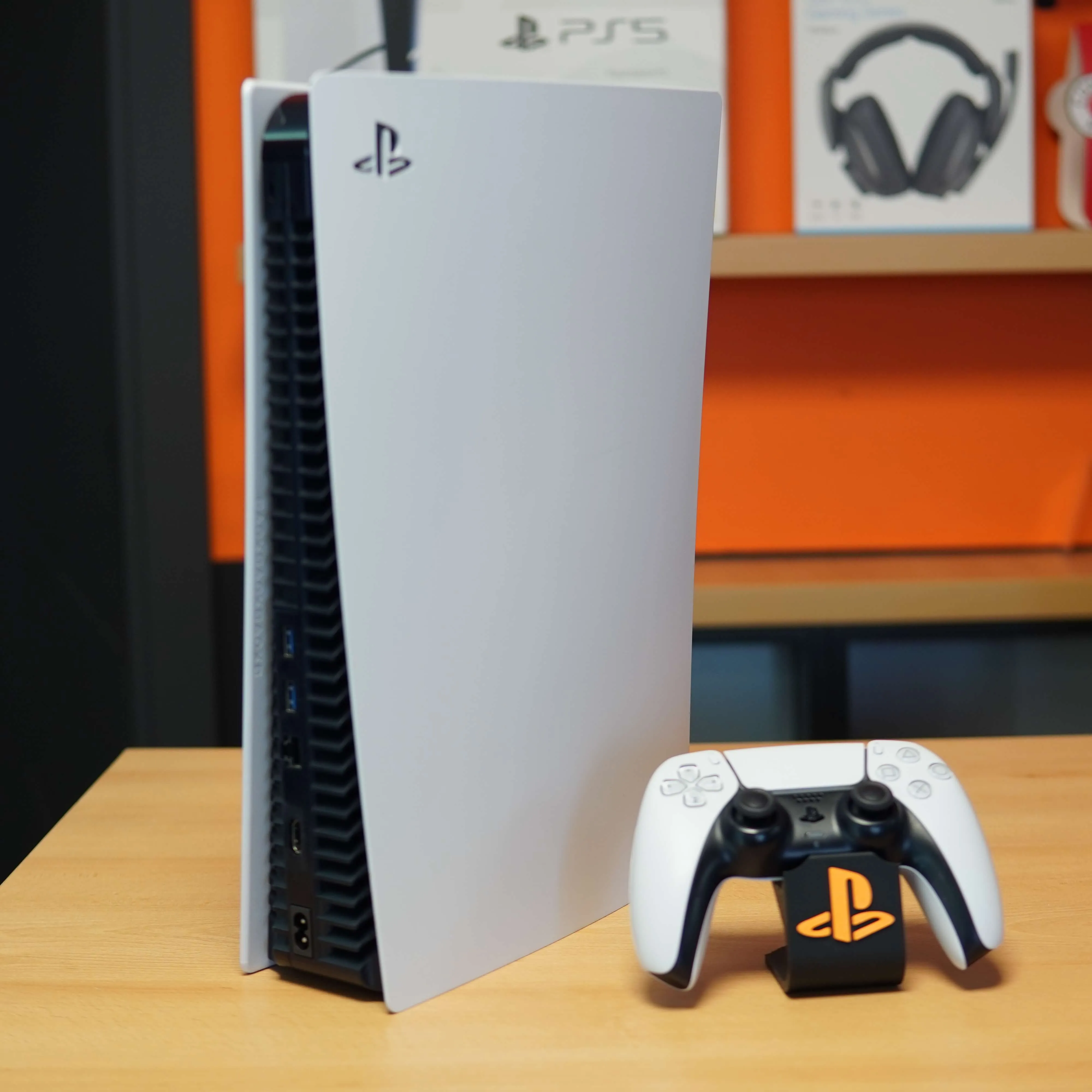Consola Sony Playstation 5 Disc Edition 825 GB, CFI-1216A, Alb - imagine 2