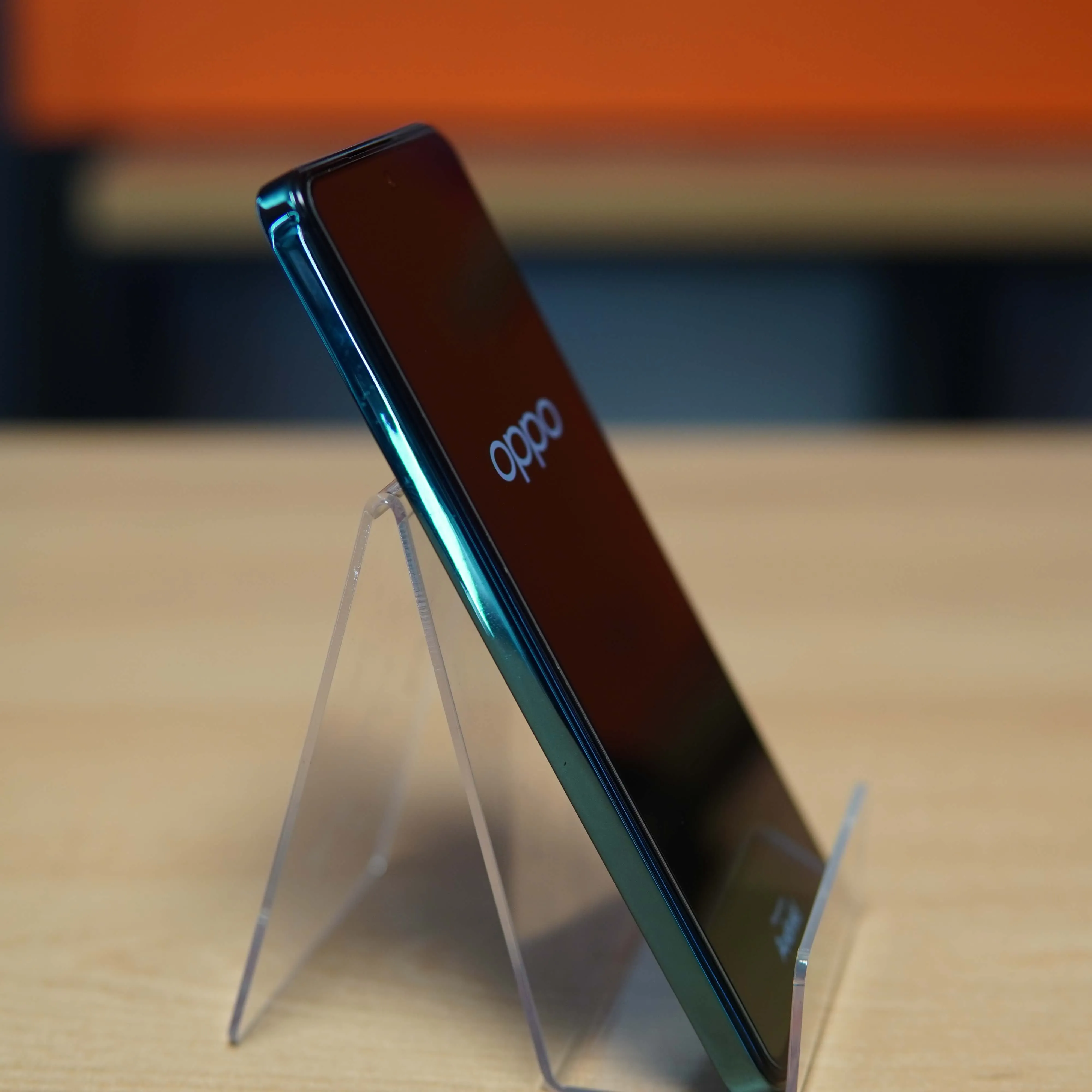 Oppo Reno 12 FS 5G 512 GB, 12GB RAM, Verde - imagine 5
