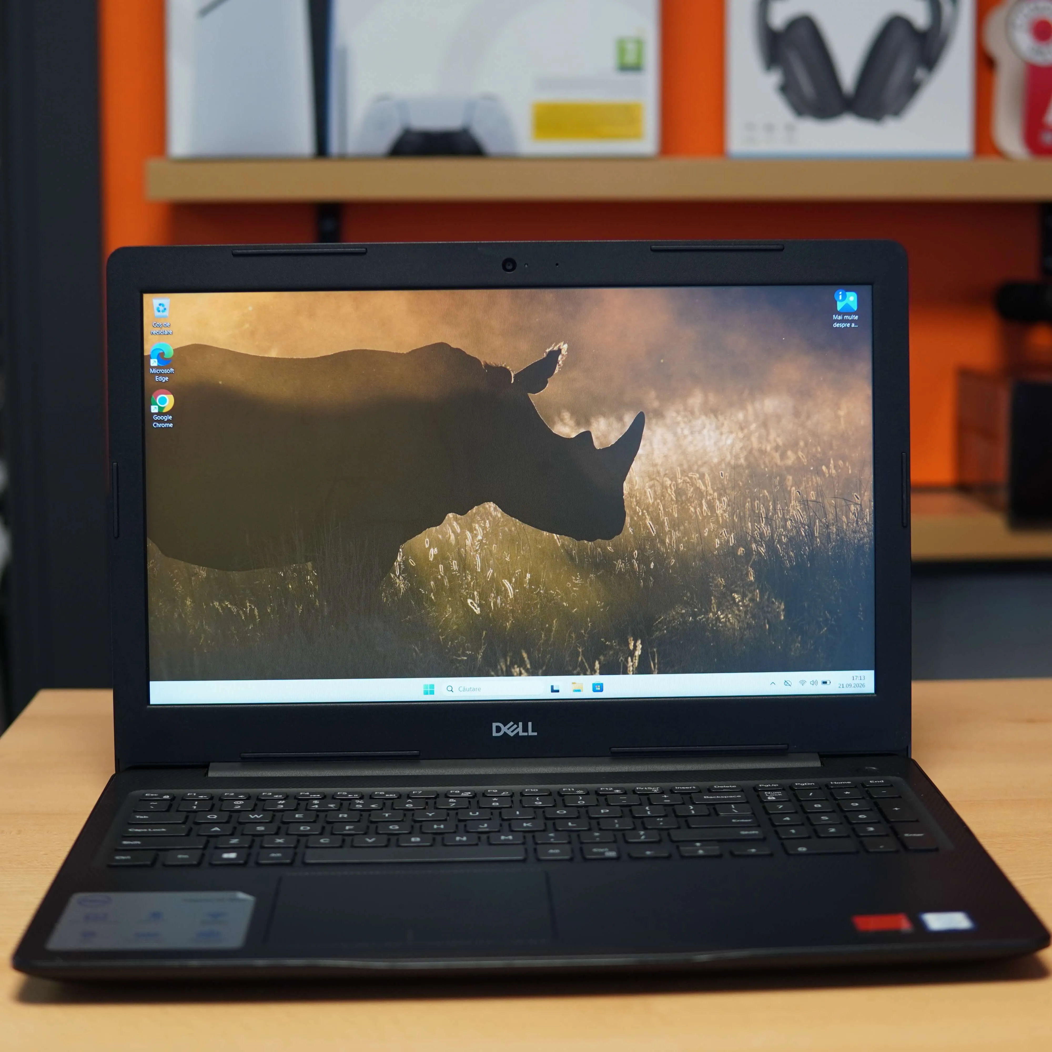 Laptop Dell Inspiron 15 3580, i5-8265u, 8 GB DDR4, 256 GB SSD, Negru - imagine 2