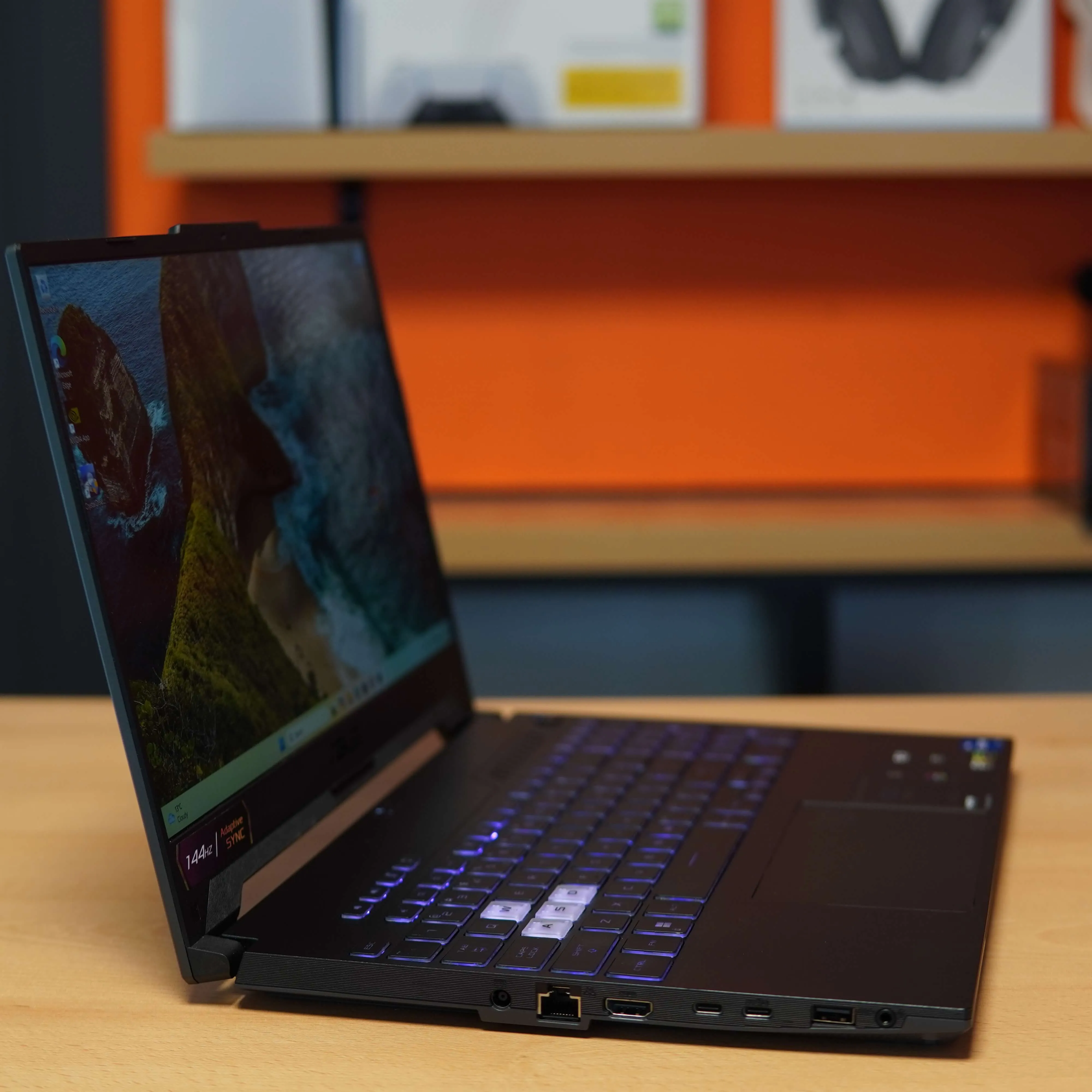 Laptop Gaming Asus TUF Gaming F15 FX507Z 15.6 Inch FHD 144 Hz, i5-12500H, 32 GB RAM DDR4, 512 GB SSD, RTX 3050 4 GB, Negru - imagine 3