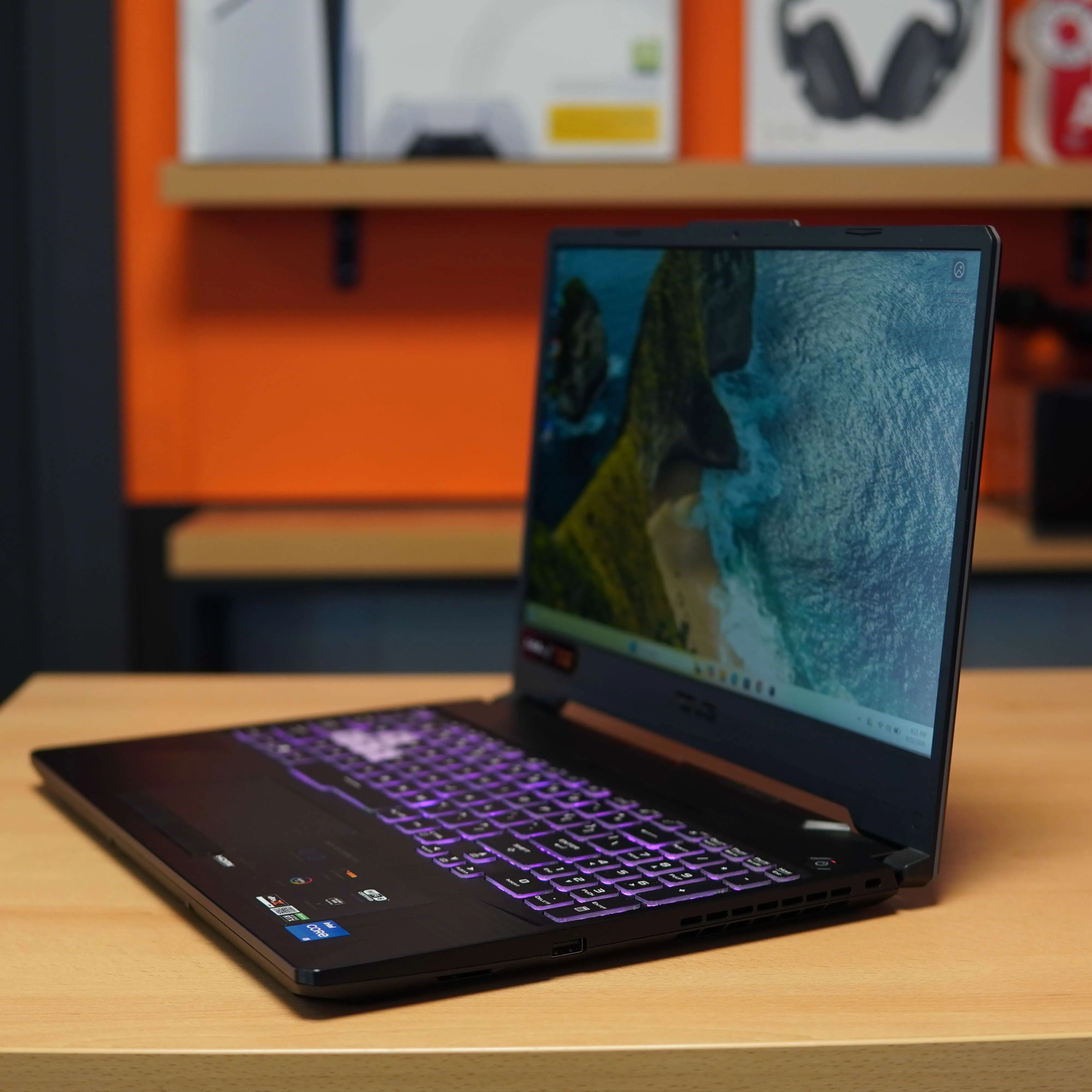 Laptop Gaming Asus TUF Gaming F15 FX506HC, i5-11400h, 8 GB DDR4, 512 GB DDR4, RTX 3050 4 GB, Negru - imagine 5